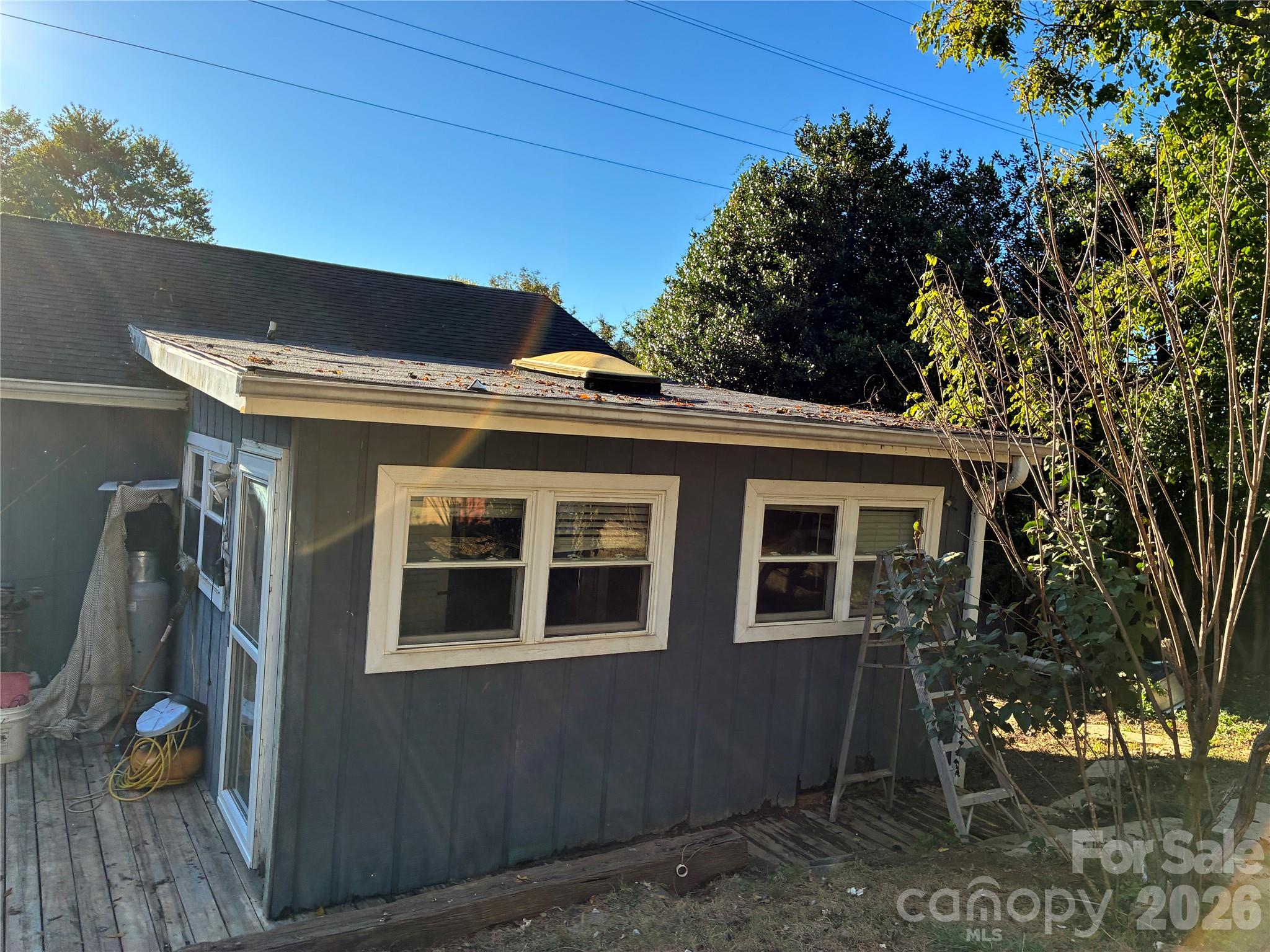 203 Regan Street Property Photo 21