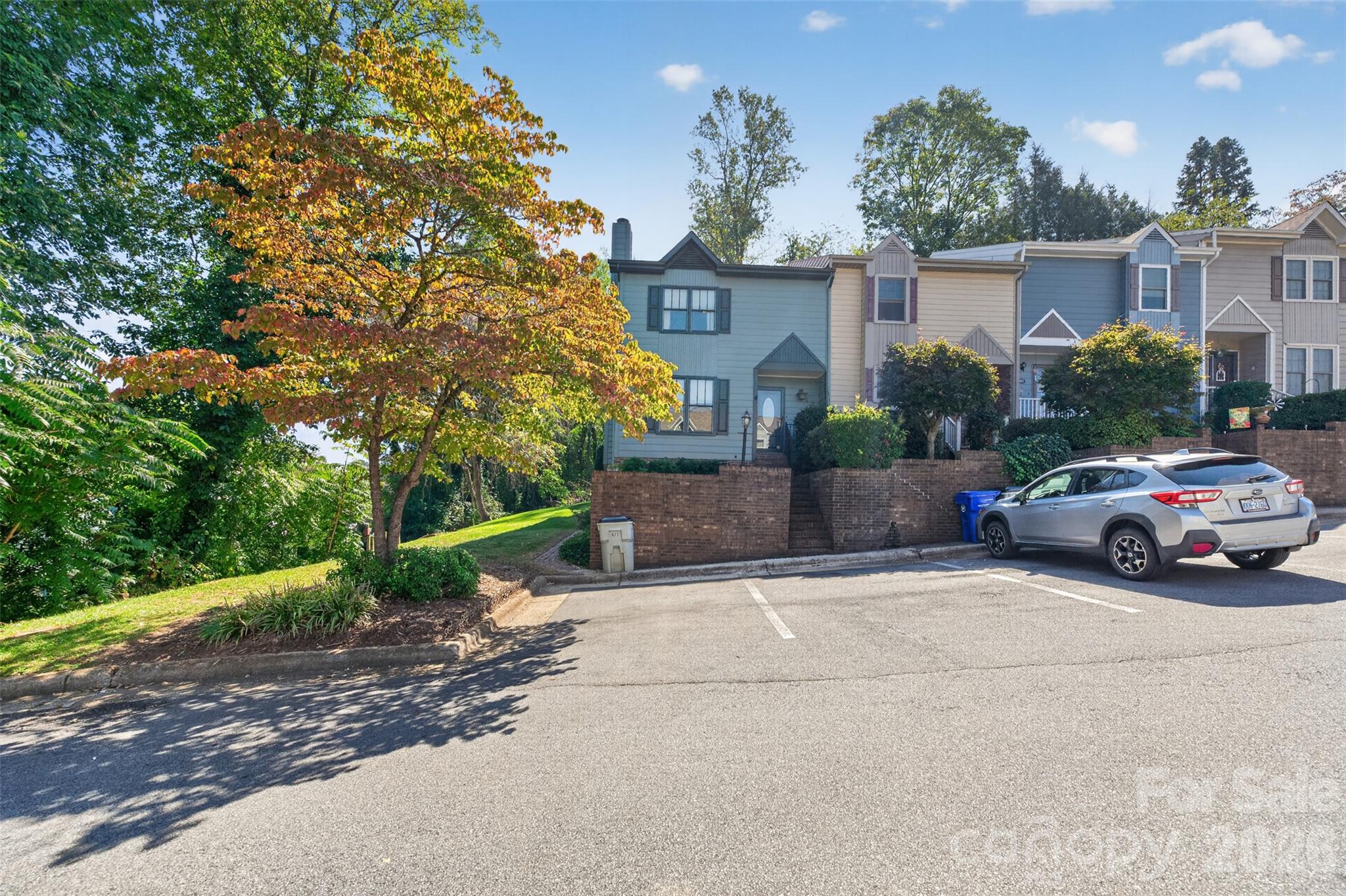 623 College Avenue Property Photo 10