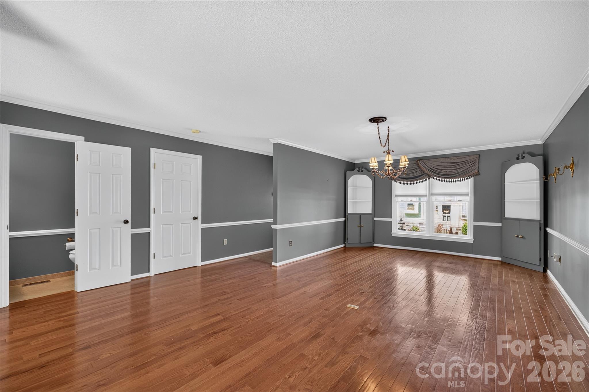 623 College Avenue Property Photo 17