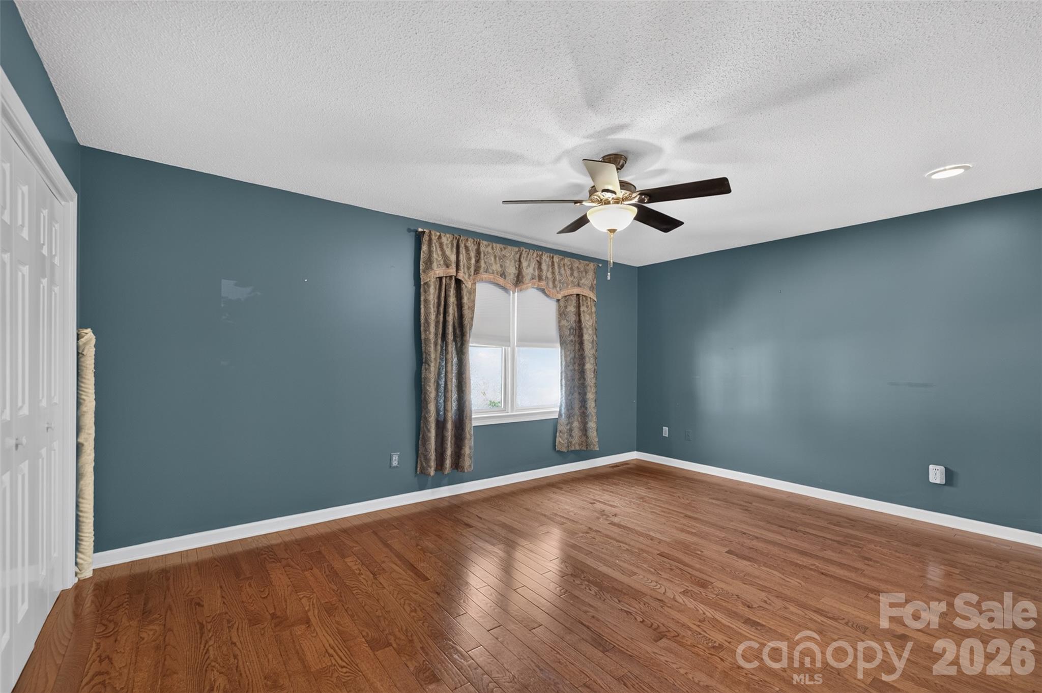 623 College Avenue Property Photo 24