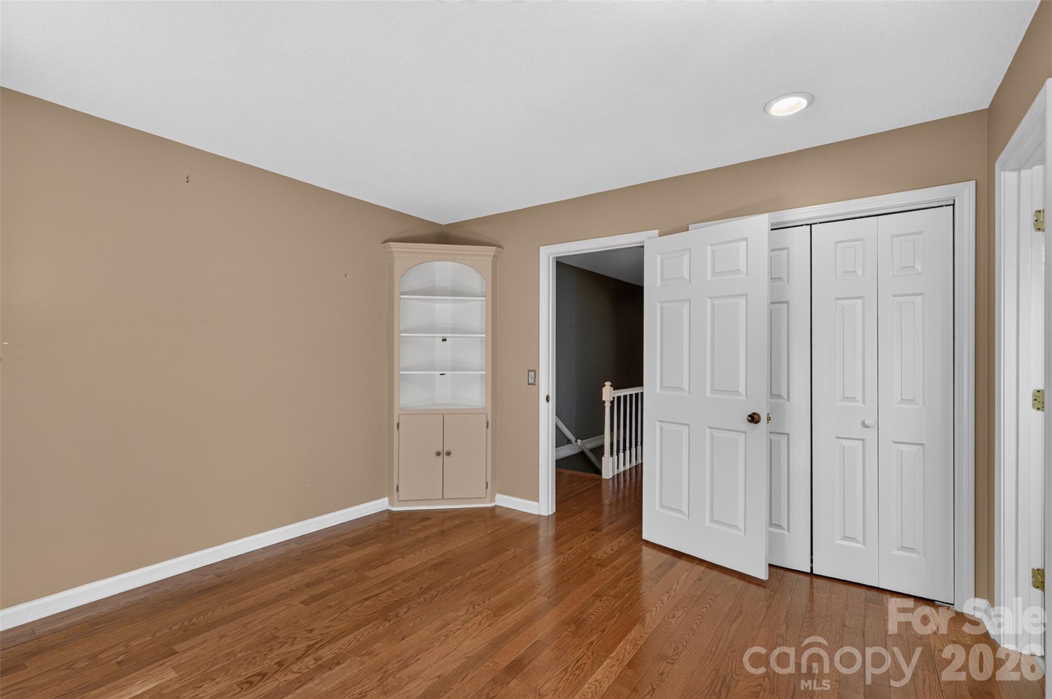 623 College Avenue Property Photo 29