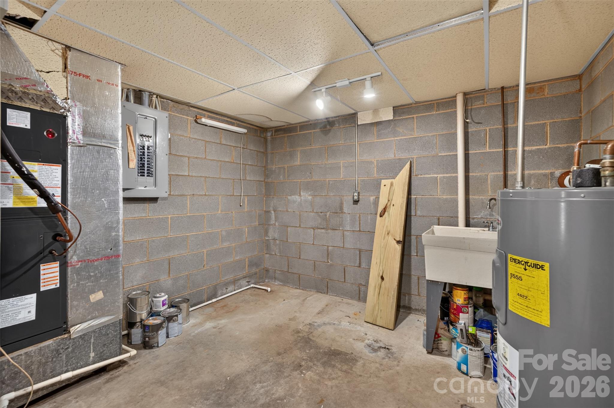 623 College Avenue Property Photo 41