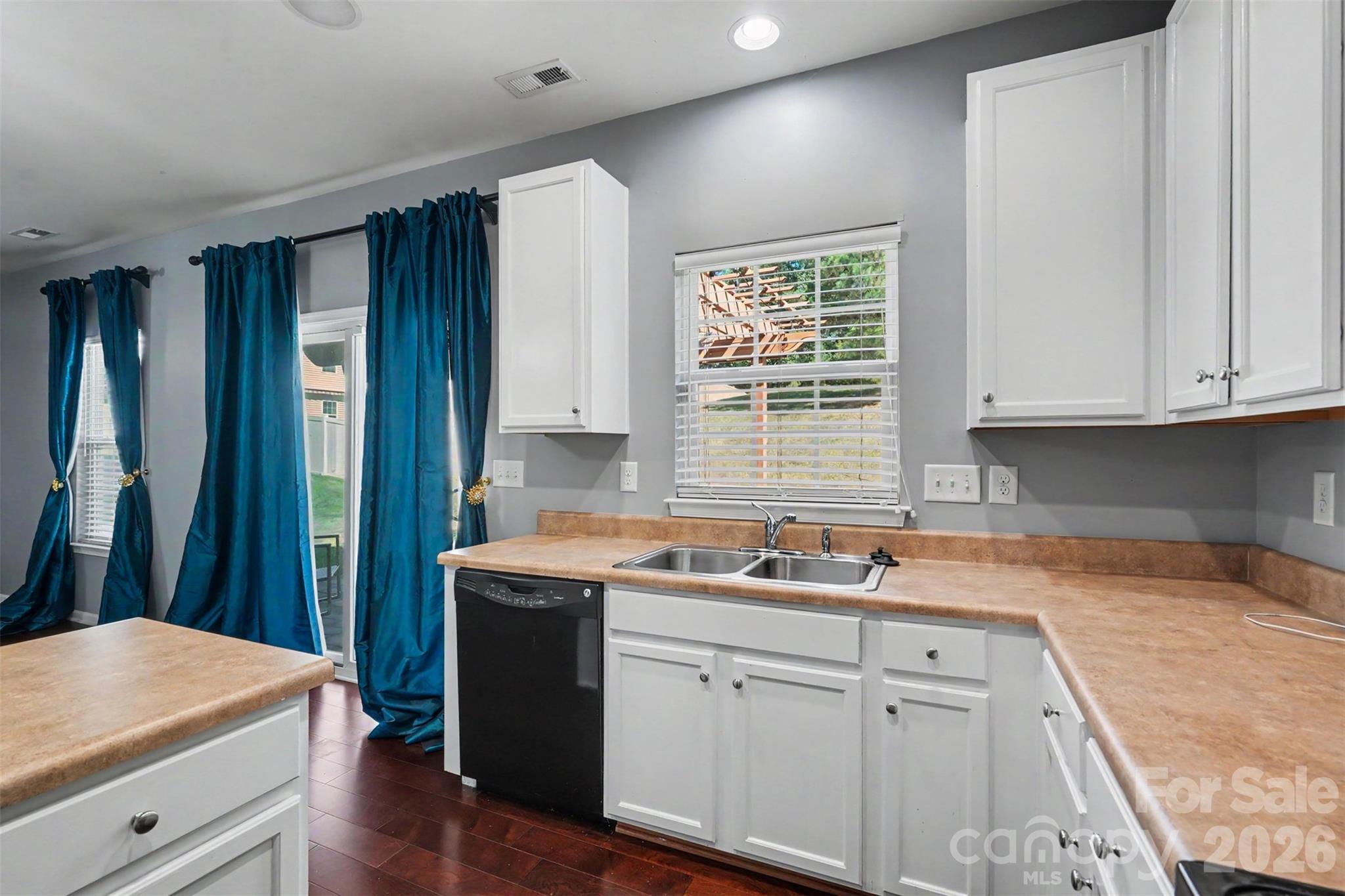 3315 Ashley View Drive Property Photo 6