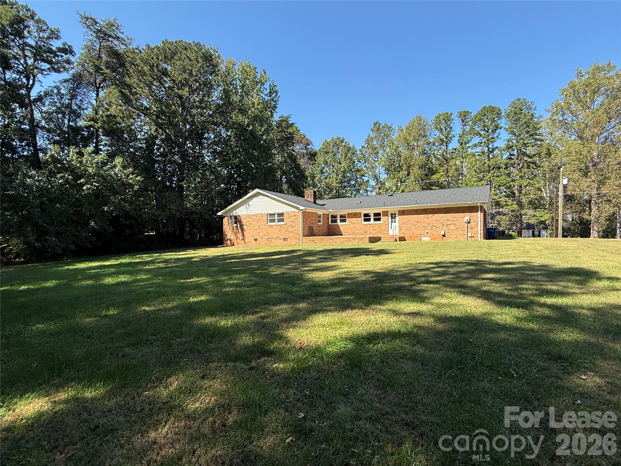 8806 Crestwood Drive Property Photo 42