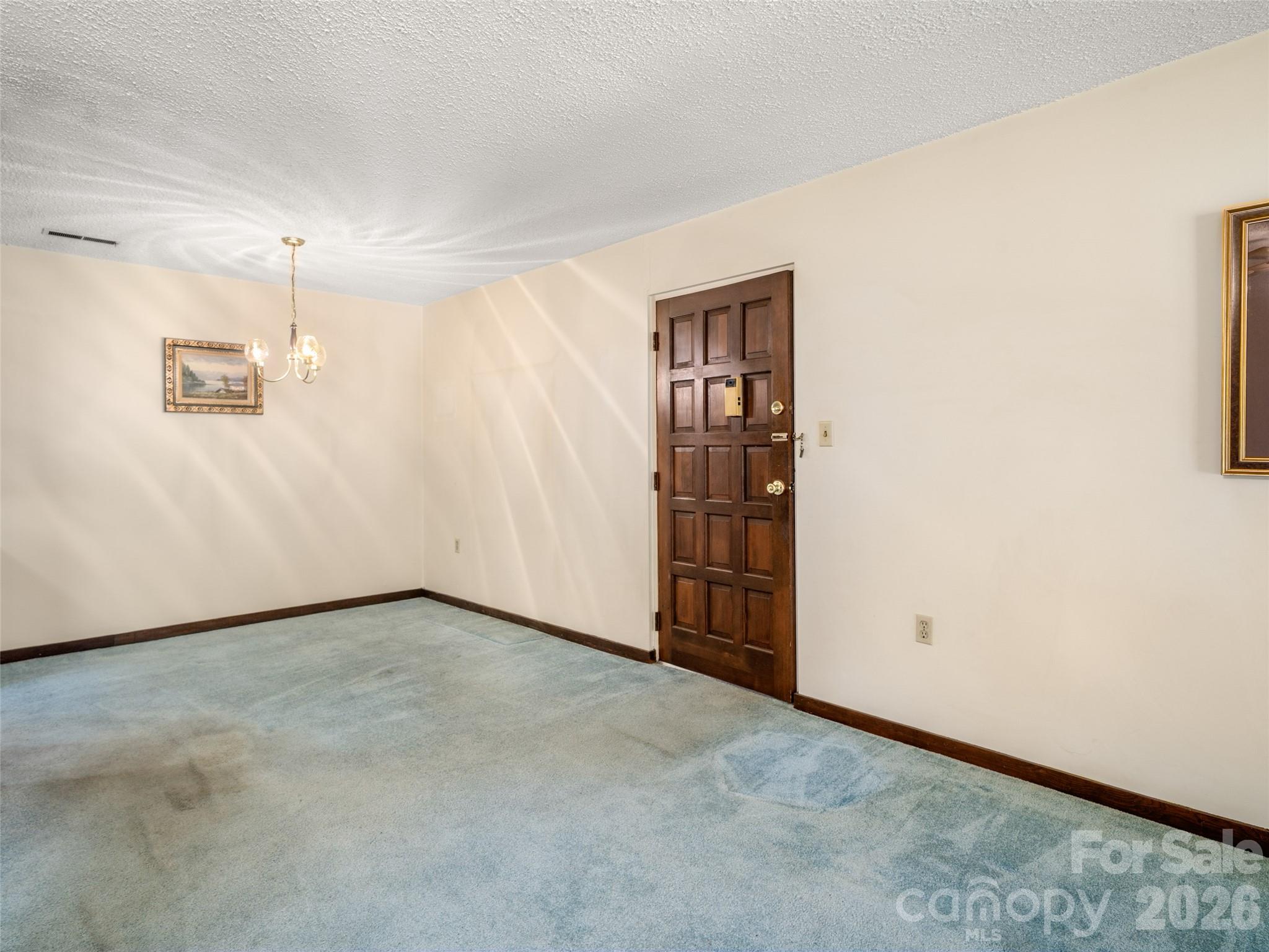 111 Shepard Square 605 Property Photo 2