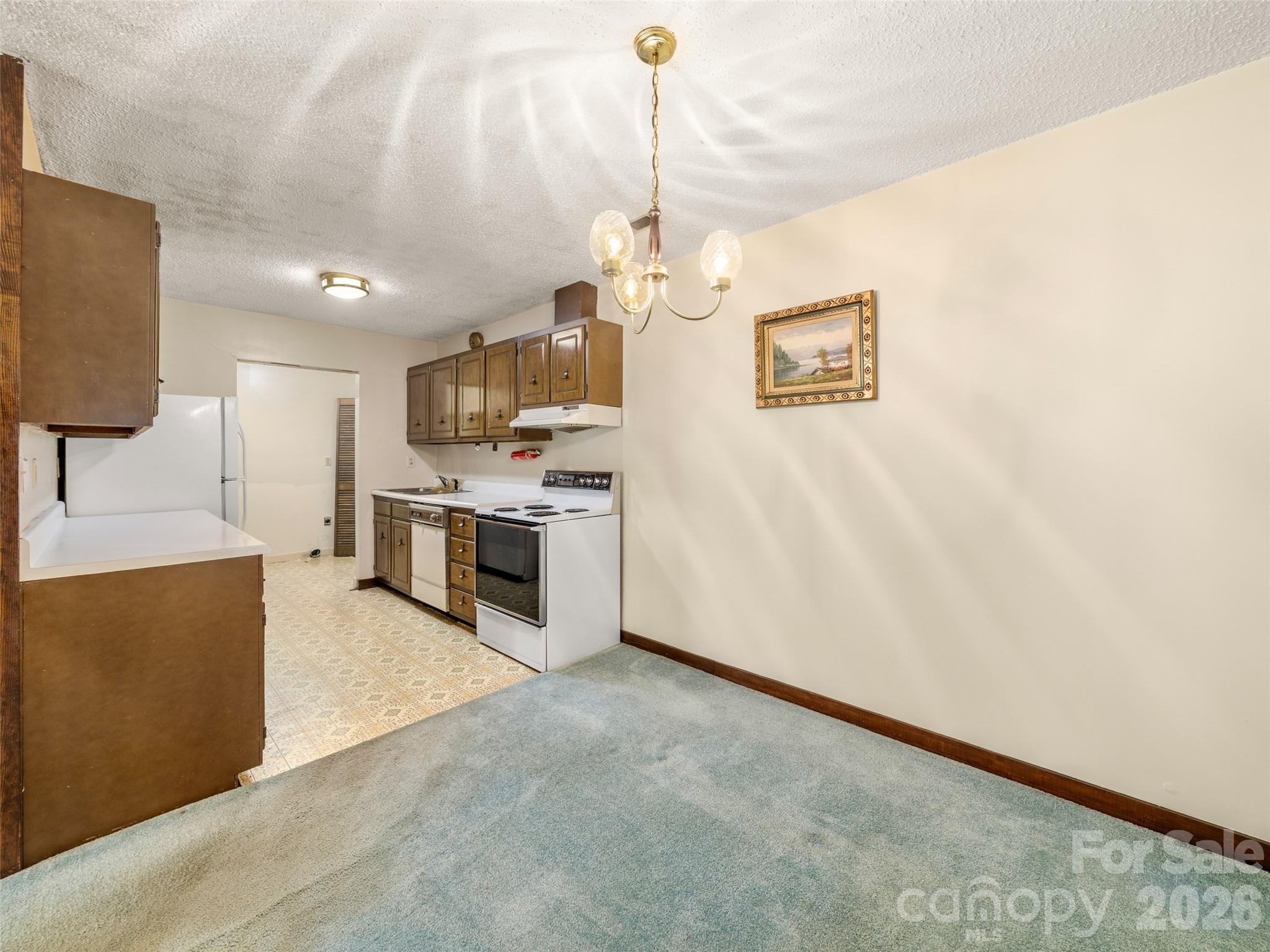 111 Shepard Square 605 Property Photo 7