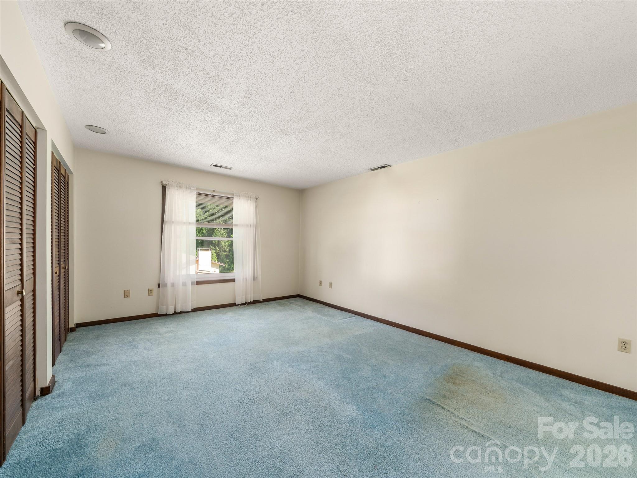 111 Shepard Square 605 Property Photo 15