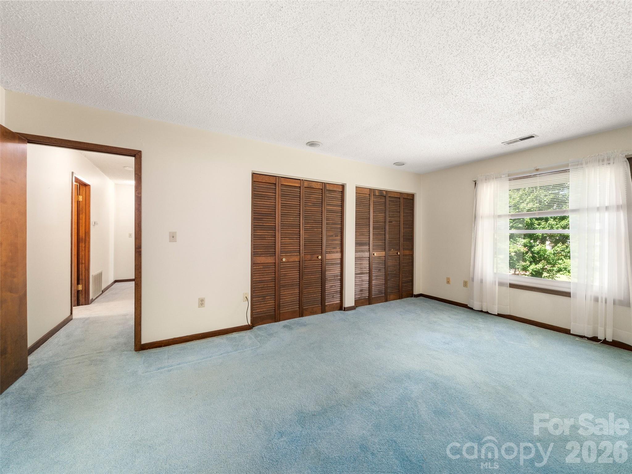 111 Shepard Square 605 Property Photo 16