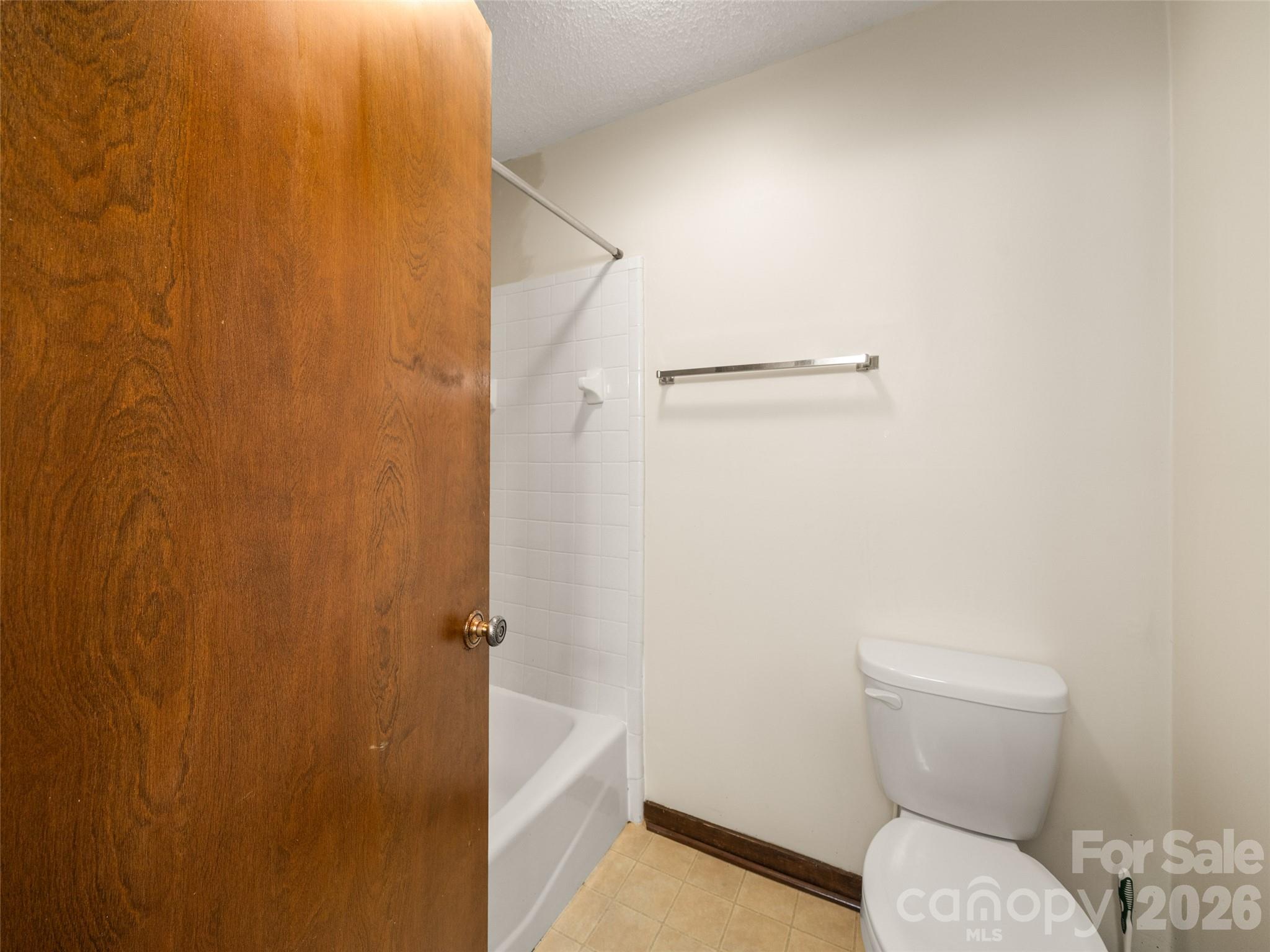 111 Shepard Square 605 Property Photo 19