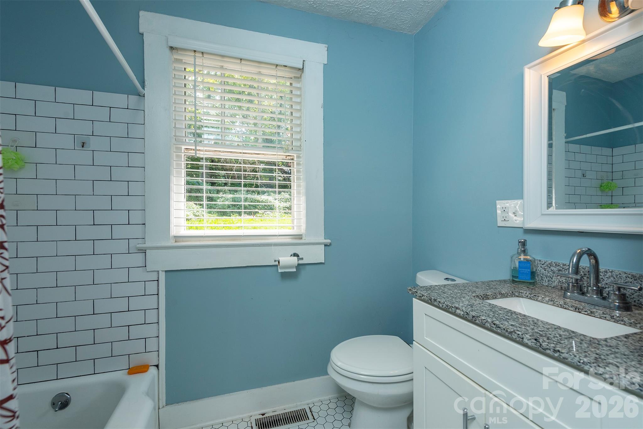 22 Weaver Street Property Photo 19