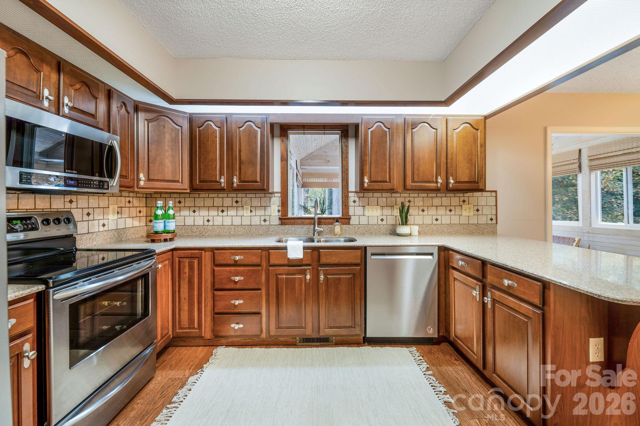 2 Maybury Place Property Photo 14