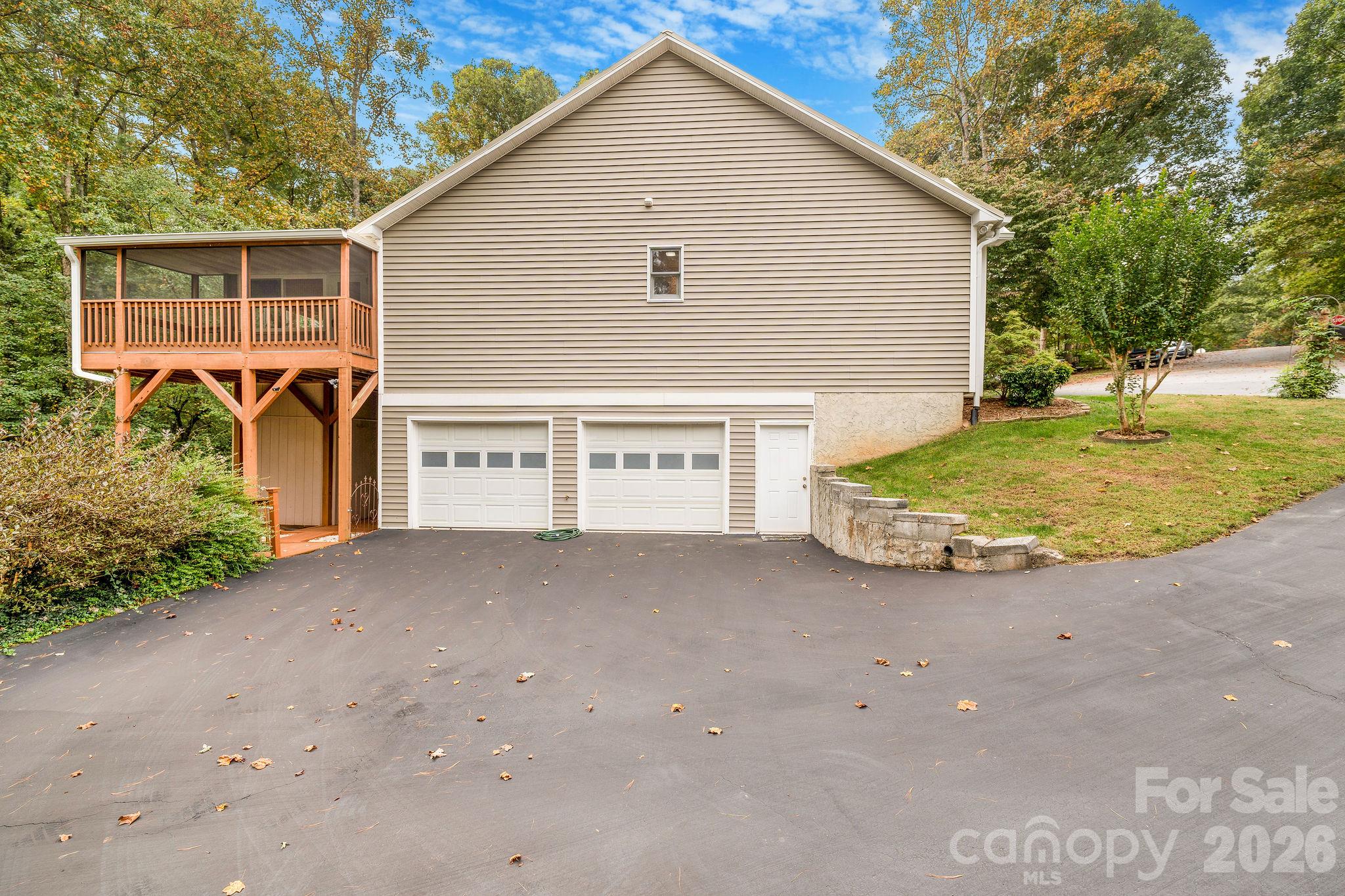 2 Maybury Place Property Photo 31