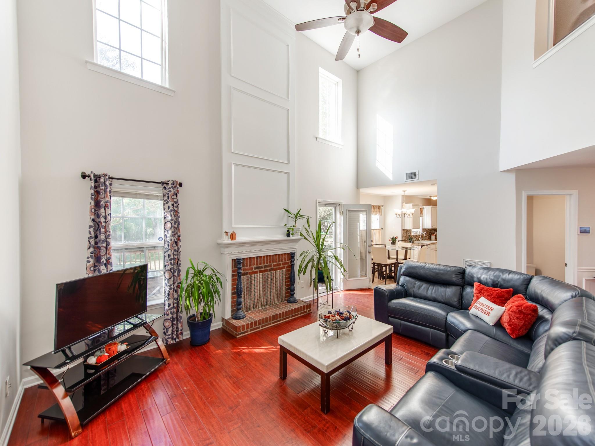 7707 Nicolette Court Property Photo 7