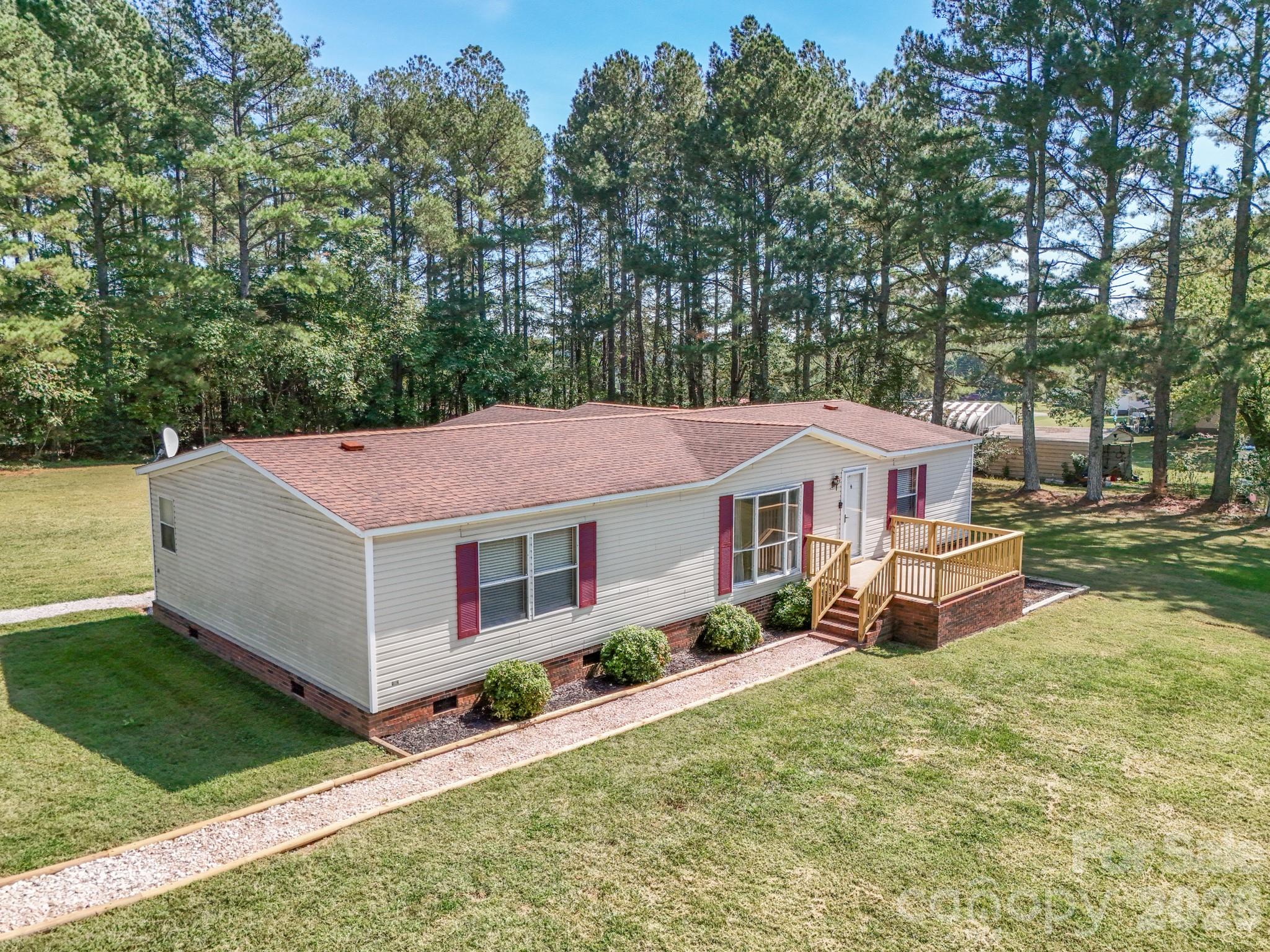 2120 Peeler Road Property Photo 1