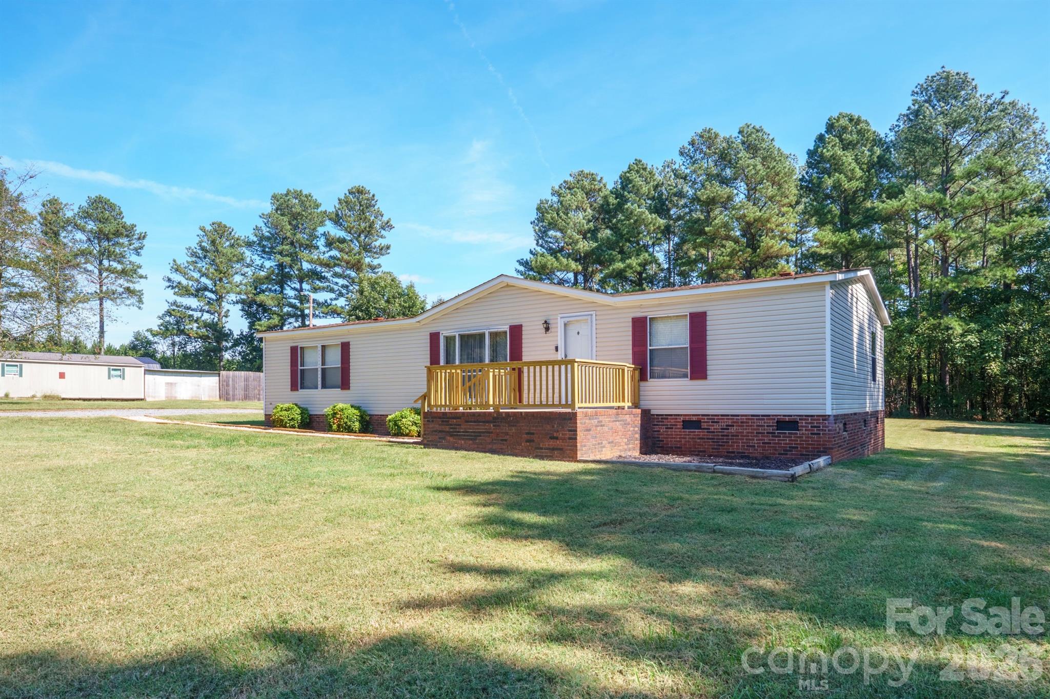 2120 Peeler Road Property Photo 8