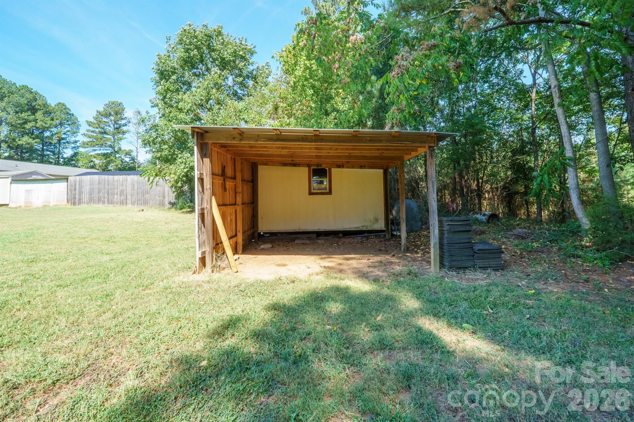 2120 Peeler Road Property Photo 11