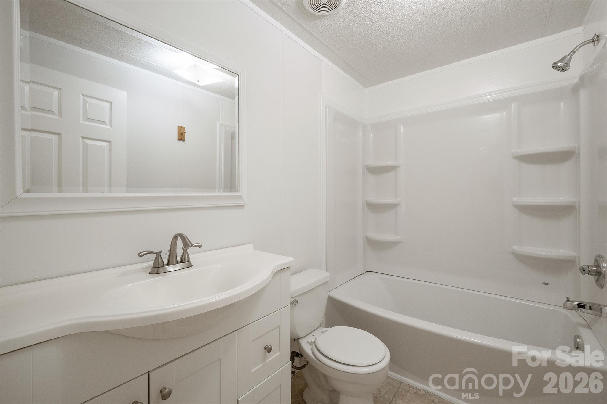 2120 Peeler Road Property Photo 18