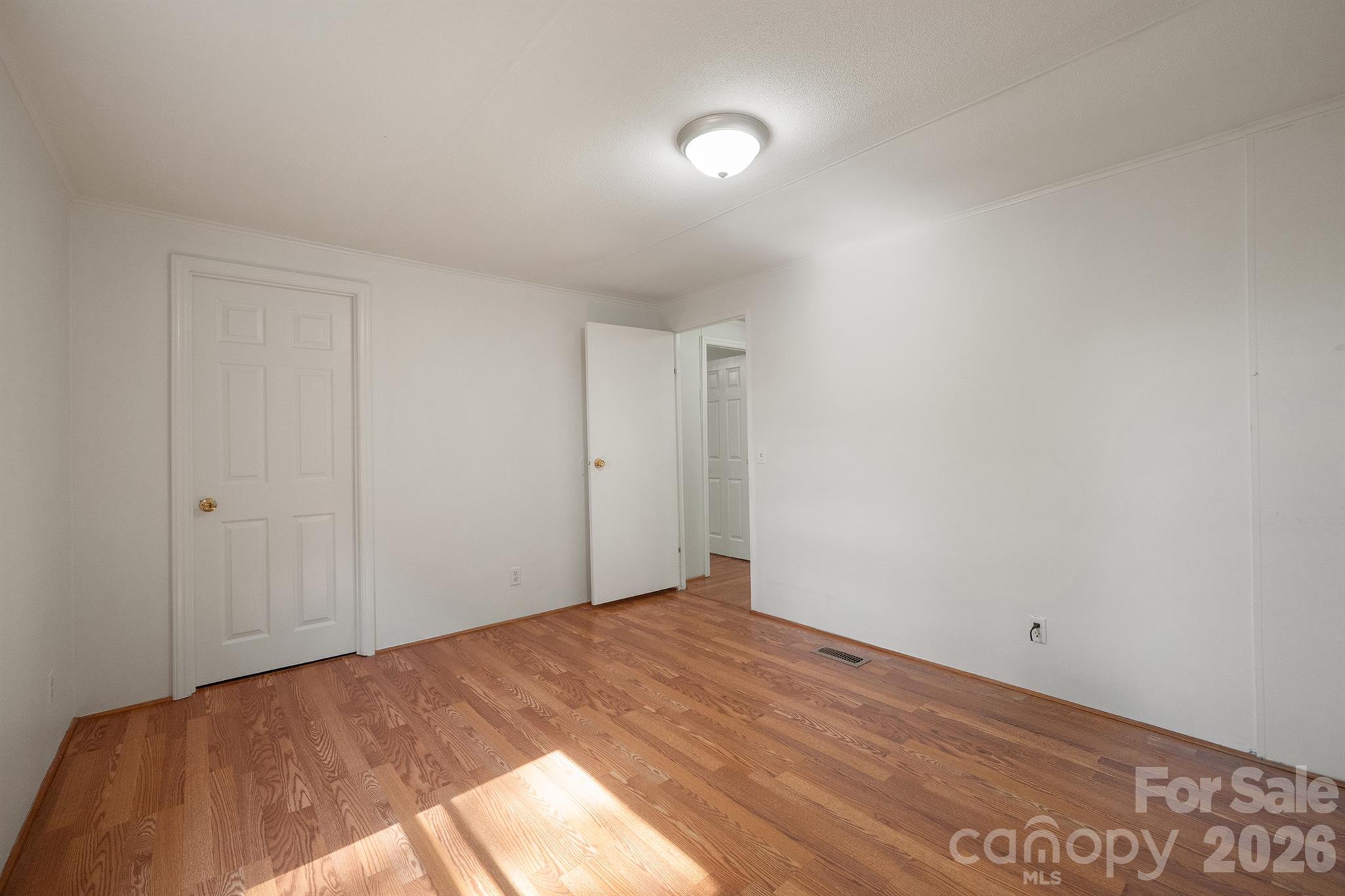 2120 Peeler Road Property Photo 20