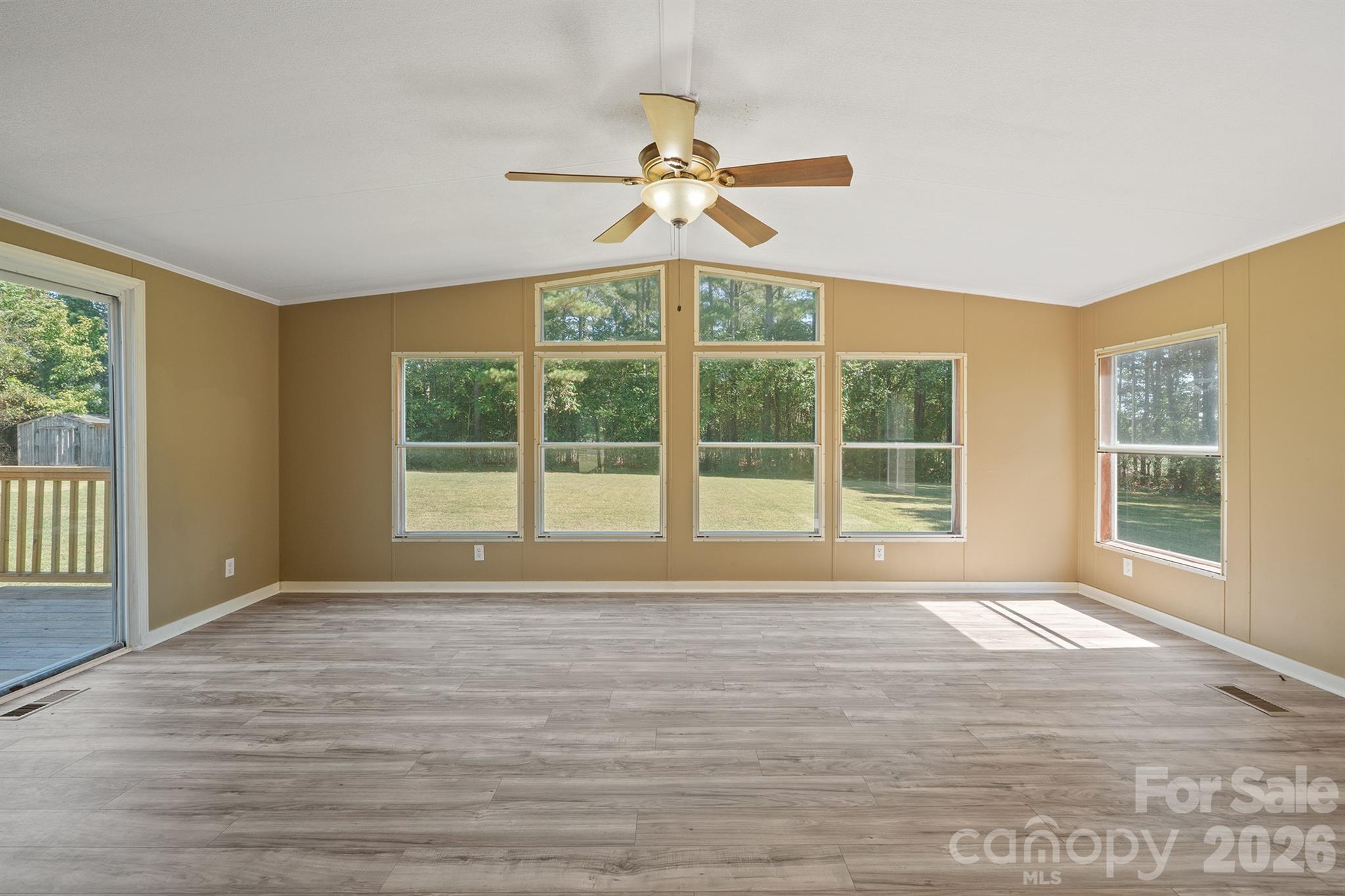 2120 Peeler Road Property Photo 21