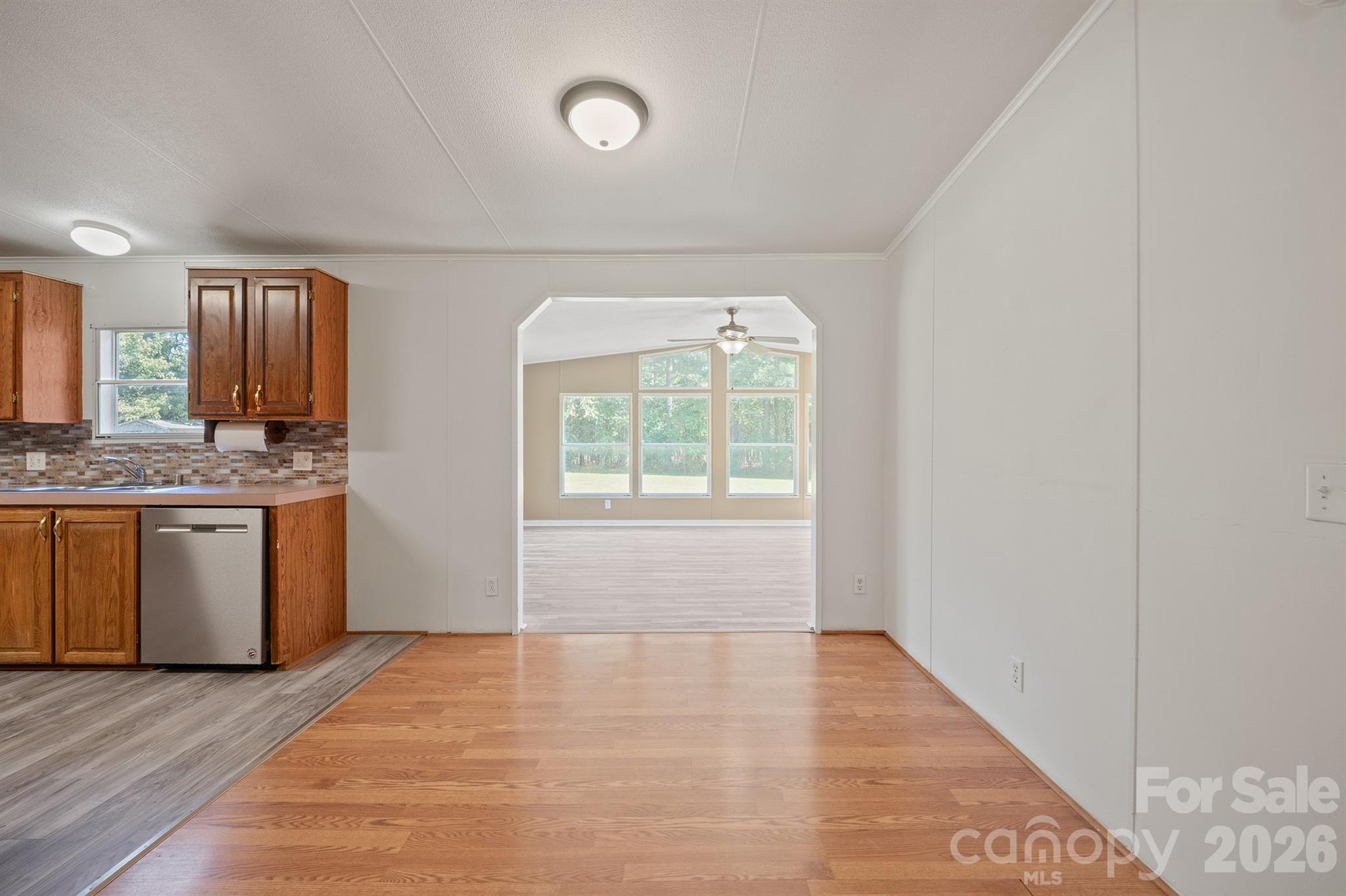 2120 Peeler Road Property Photo 26
