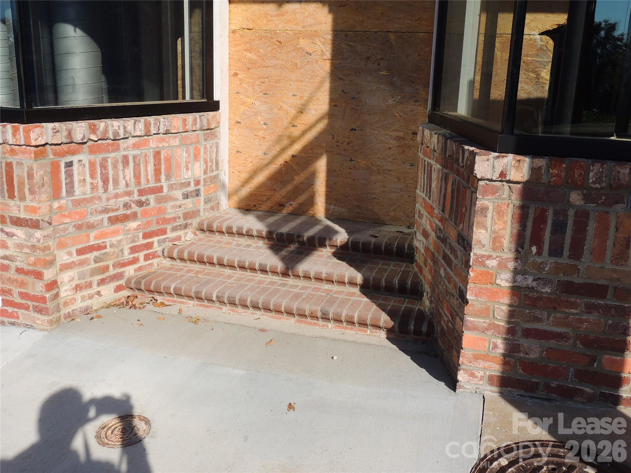 122 W Court Street Property Photo 2