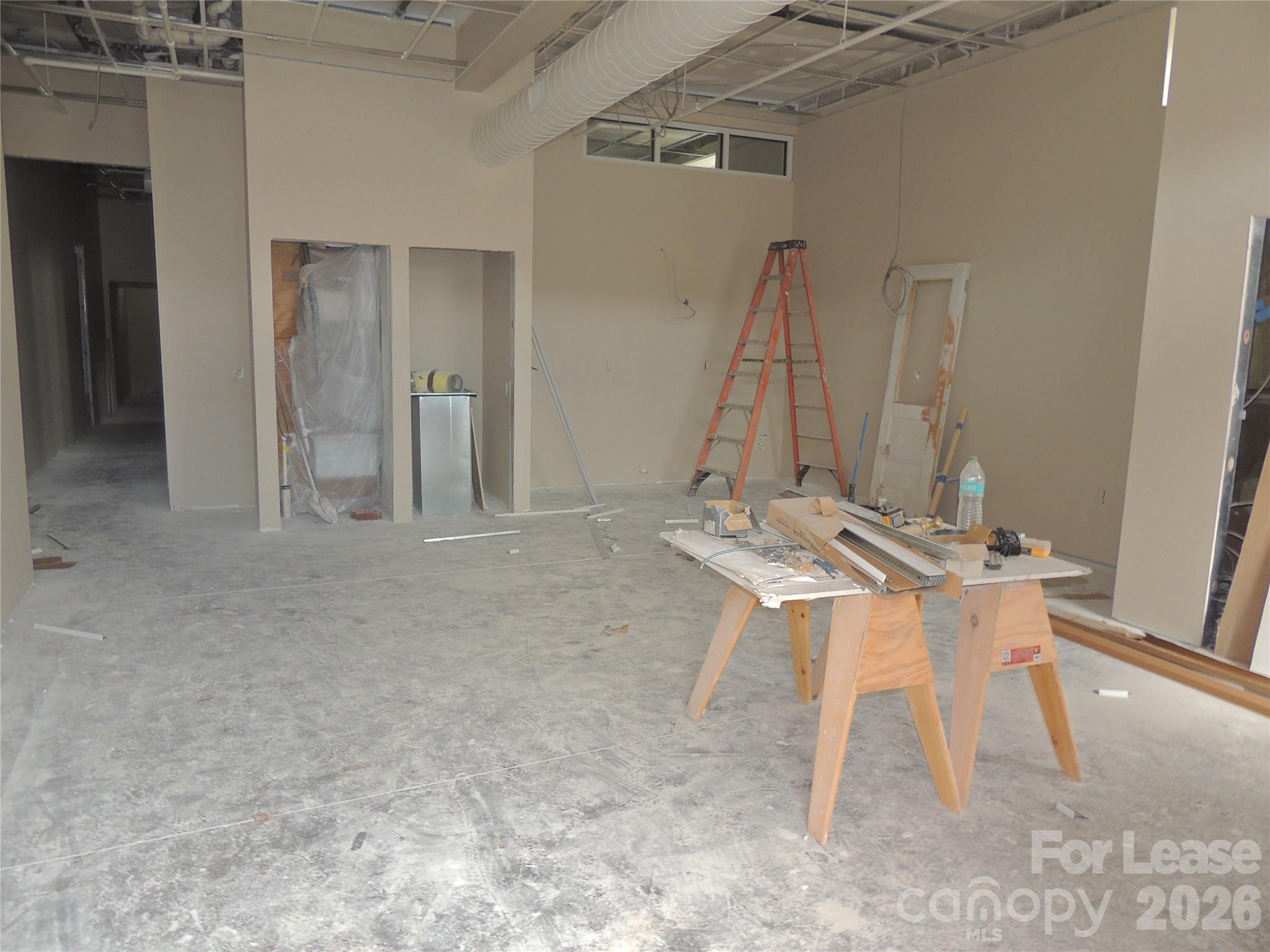 122 W Court Street Property Photo 3