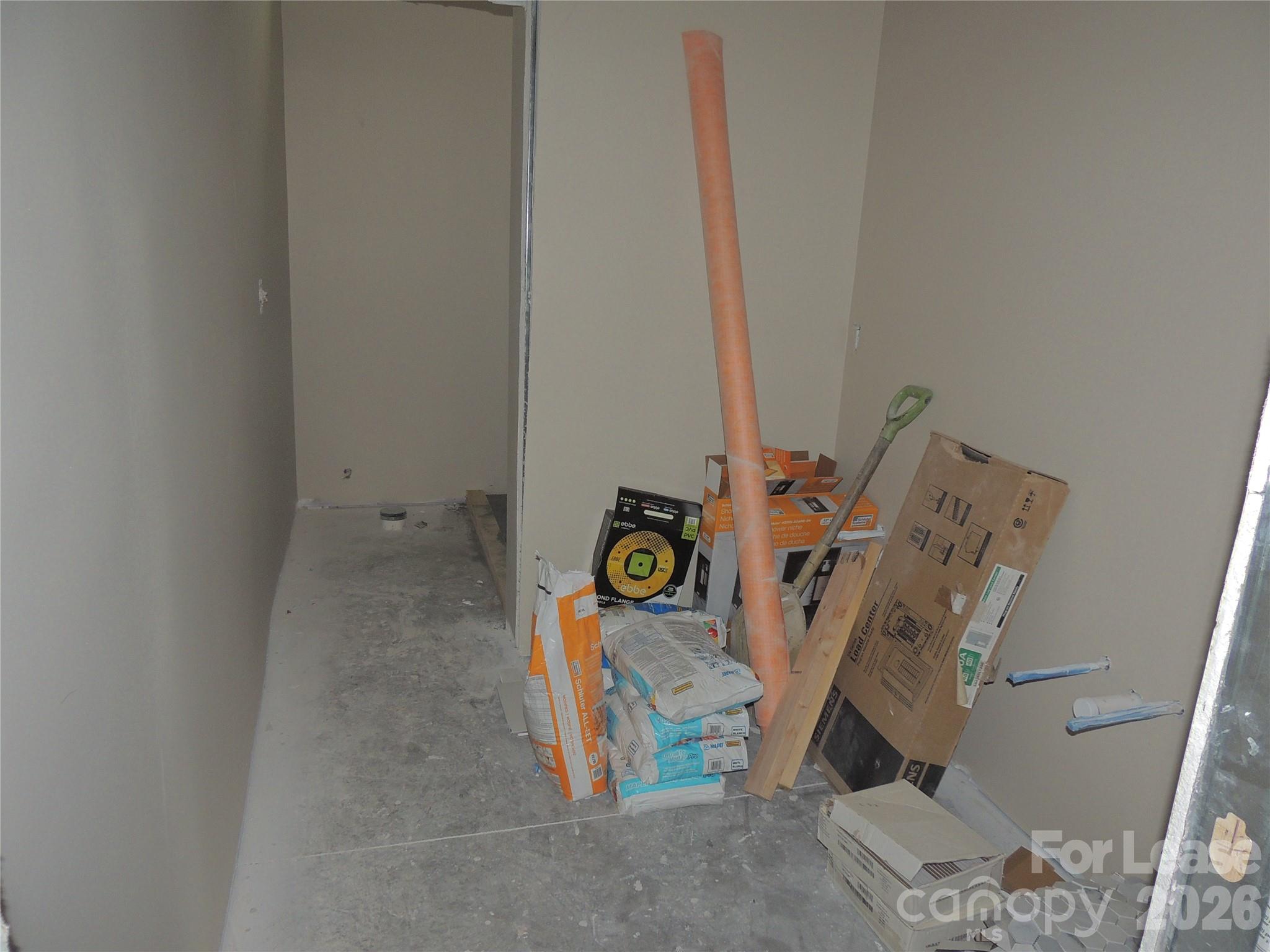 122 W Court Street Property Photo 6