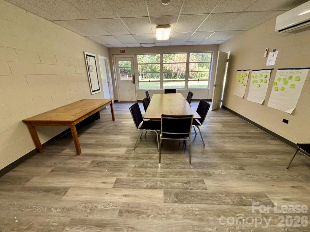 404 Governors View Road L02-l06 Property Photo 13
