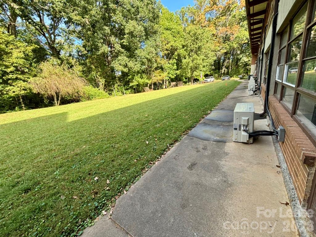 404 Governors View Road L02-l06 Property Photo 15
