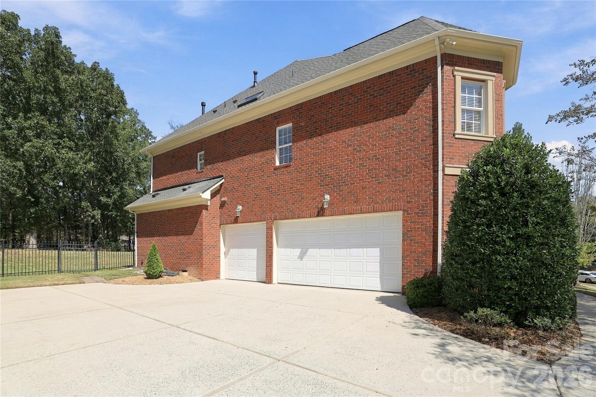 2309 Highland Forest Drive Property Photo 41