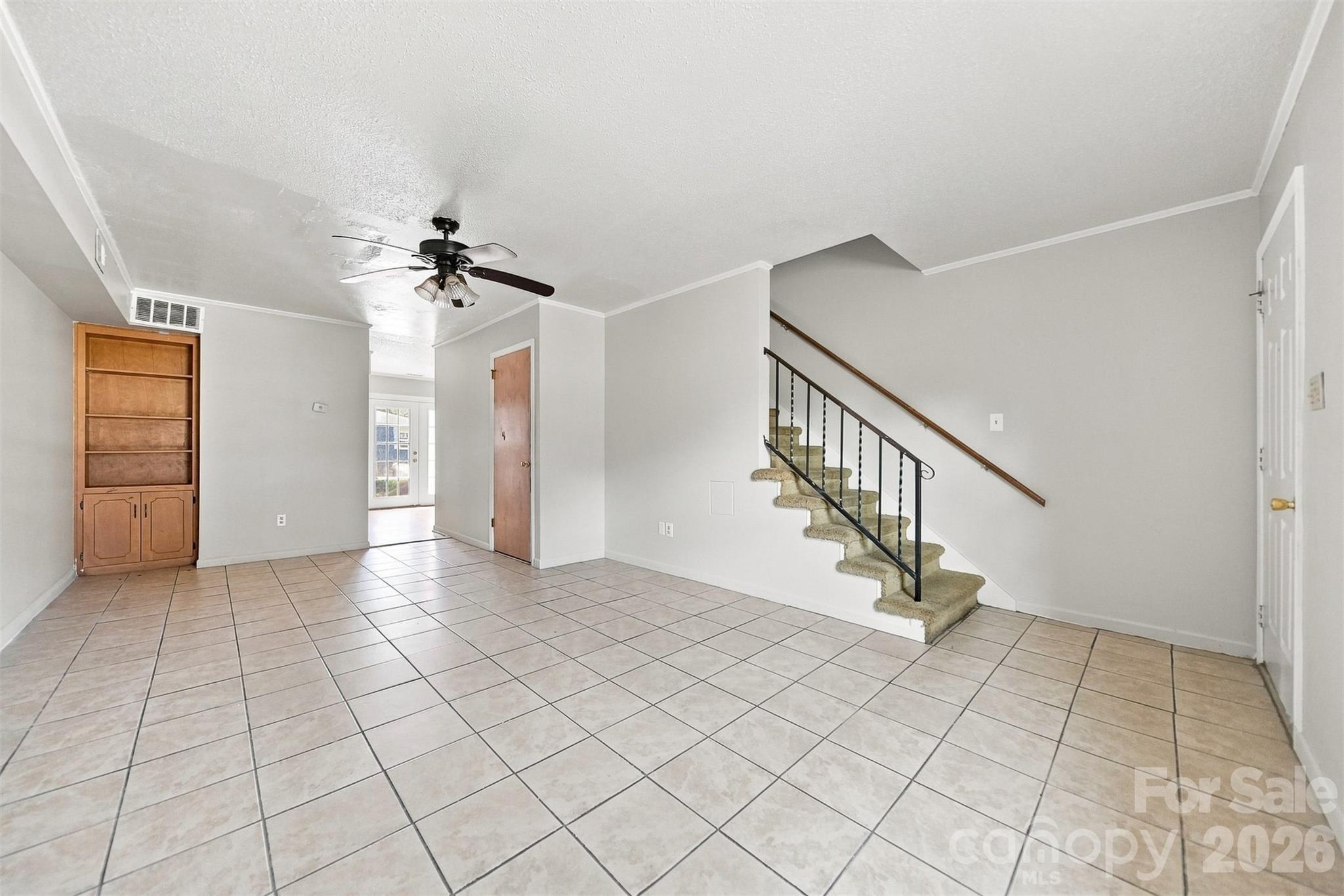 402 S Ashe Avenue Property Photo 9