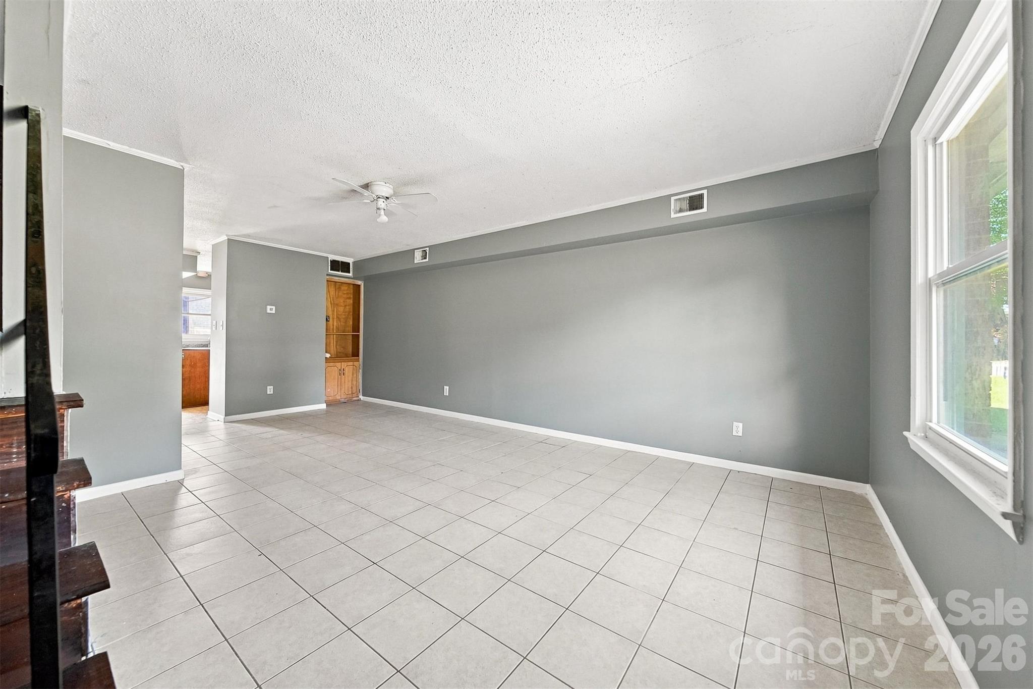 402 S Ashe Avenue Property Photo 10