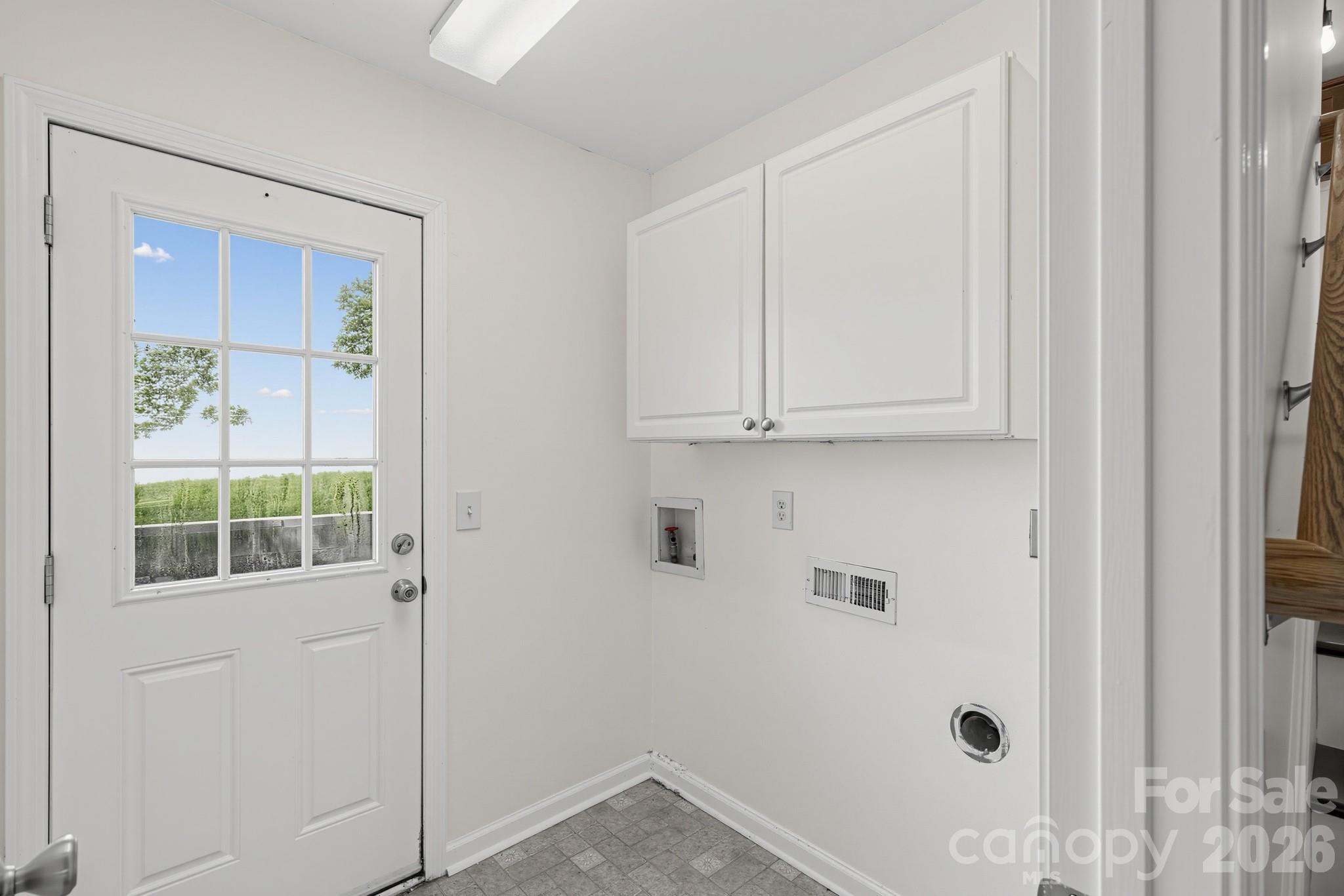 1206 Three Bridges Road Property Photo 28