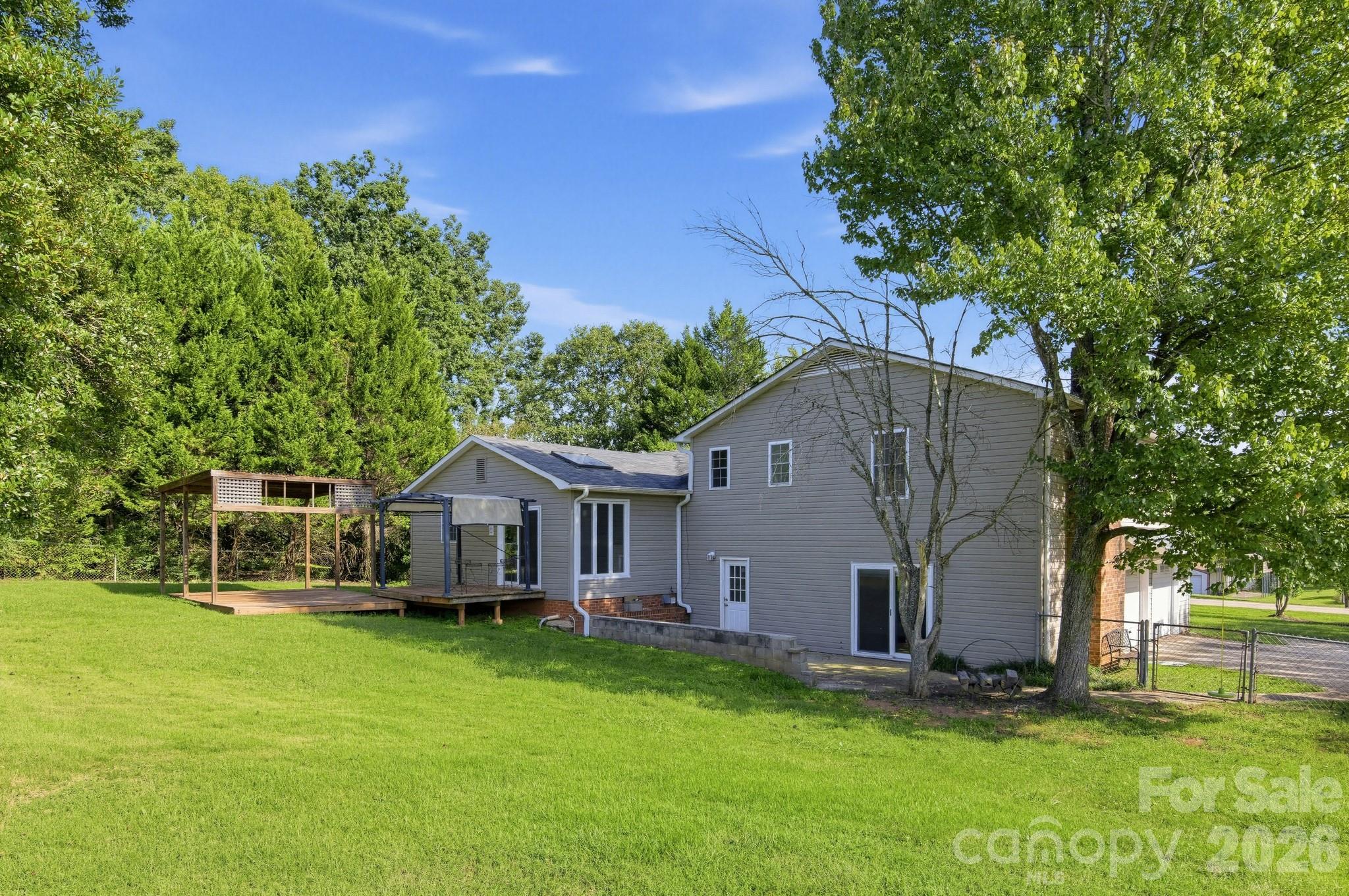 1206 Three Bridges Road Property Photo 33