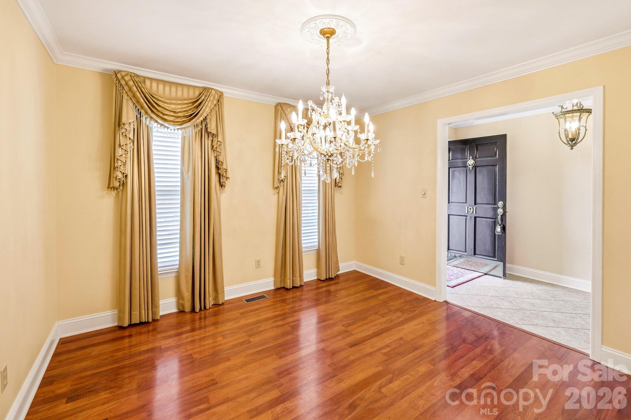 191 Briarwood Drive Property Photo 6
