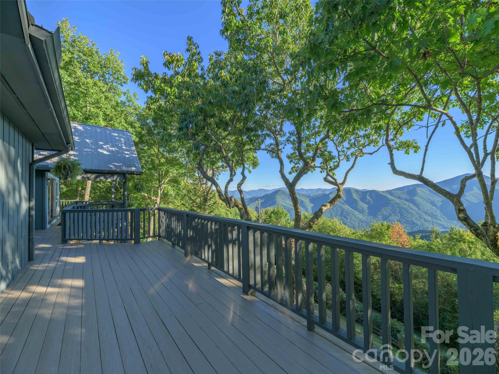 465 Leatherwood Road Property Photo 5