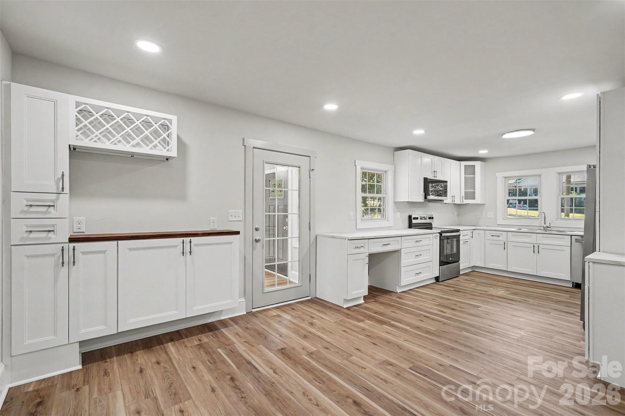 110 Hillside Avenue Property Photo 13