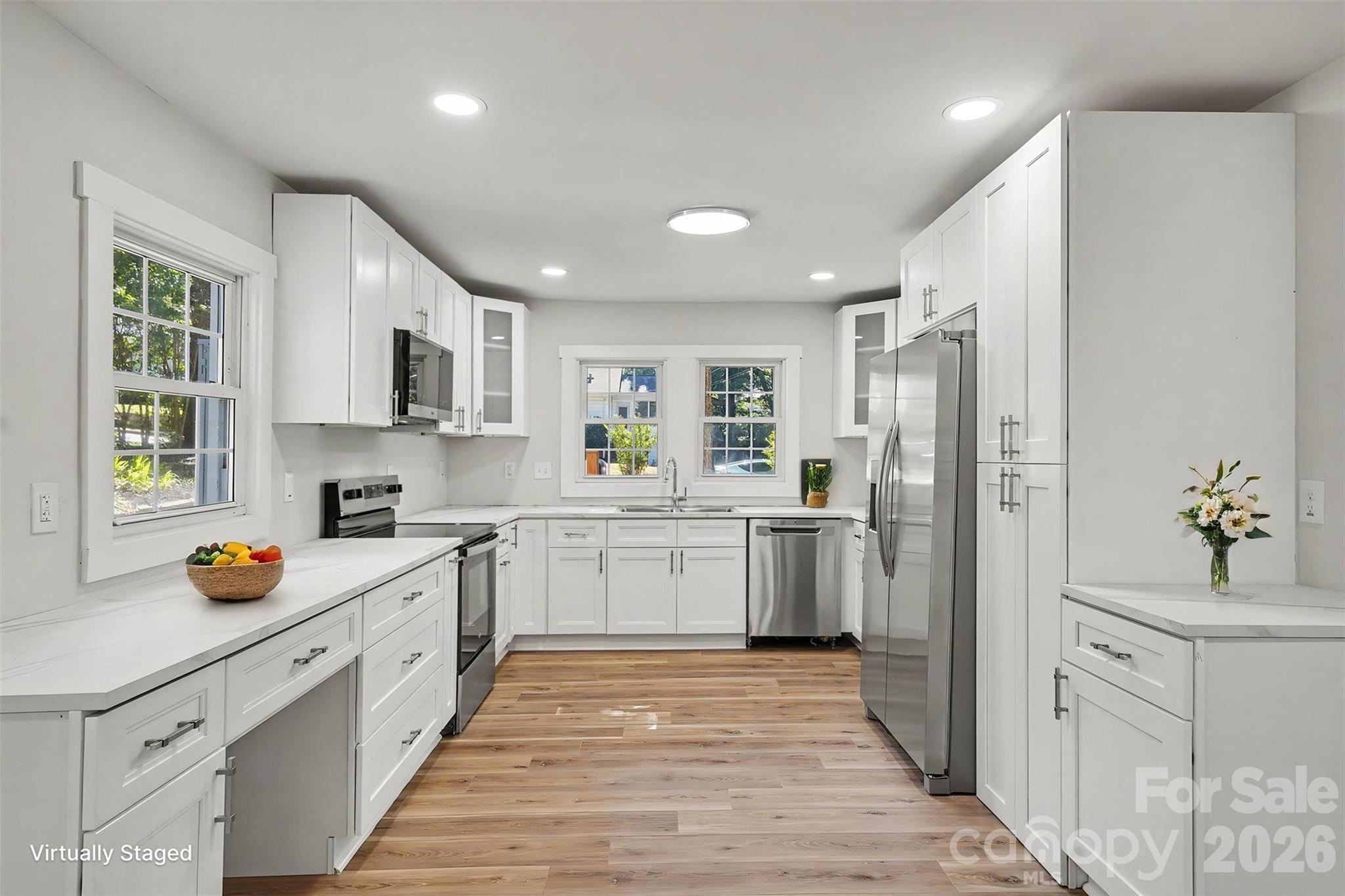 110 Hillside Avenue Property Photo 16
