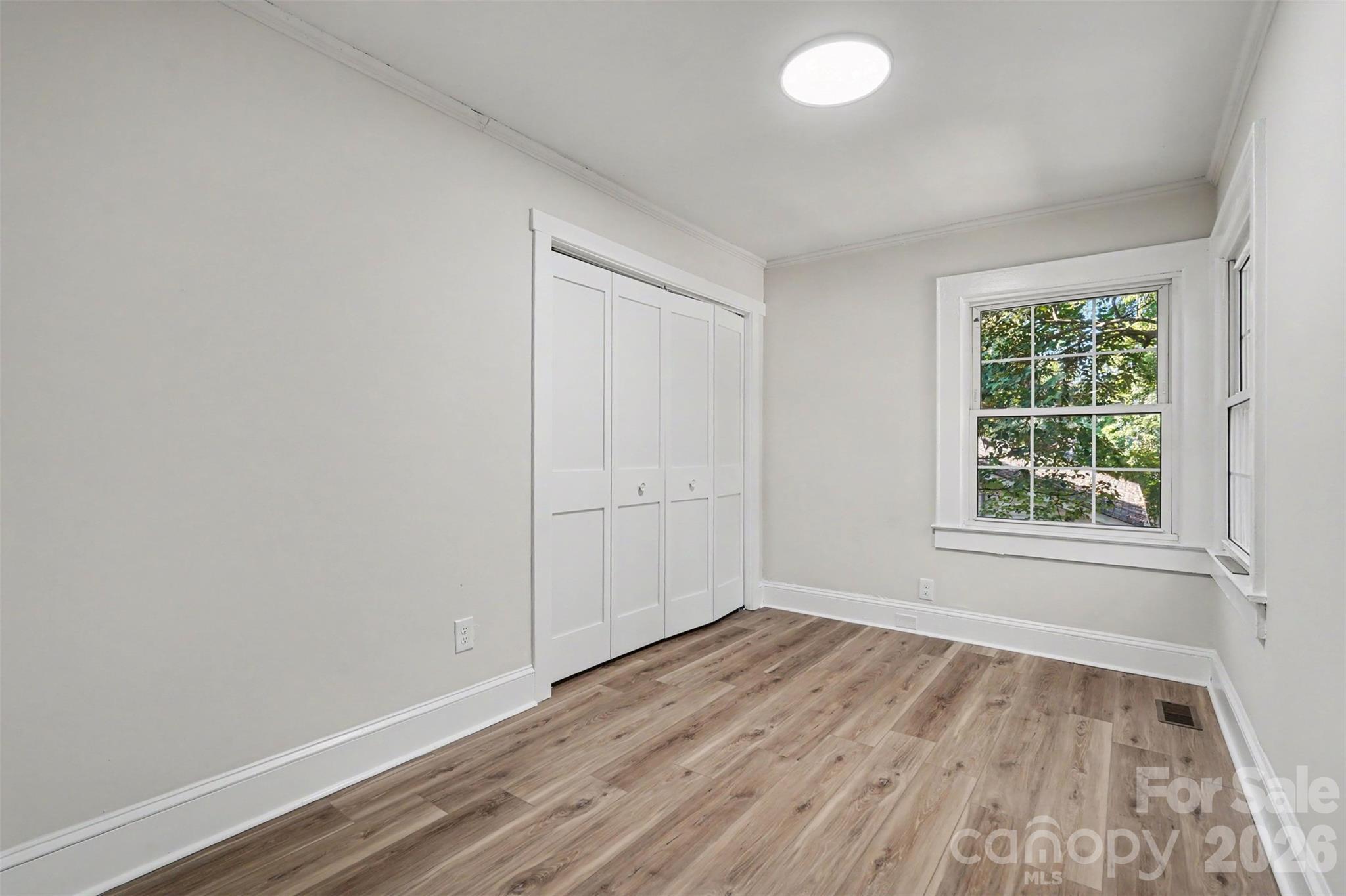 110 Hillside Avenue Property Photo 24