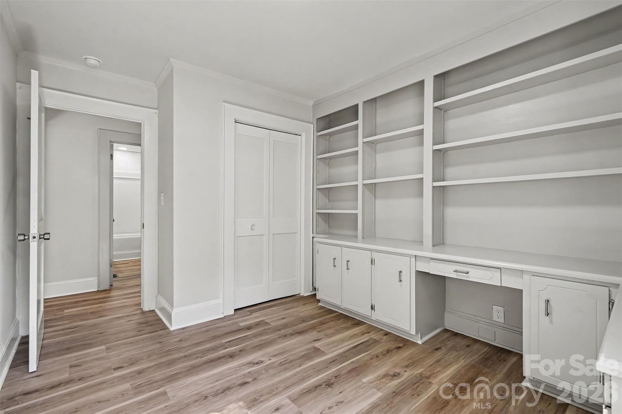 110 Hillside Avenue Property Photo 27