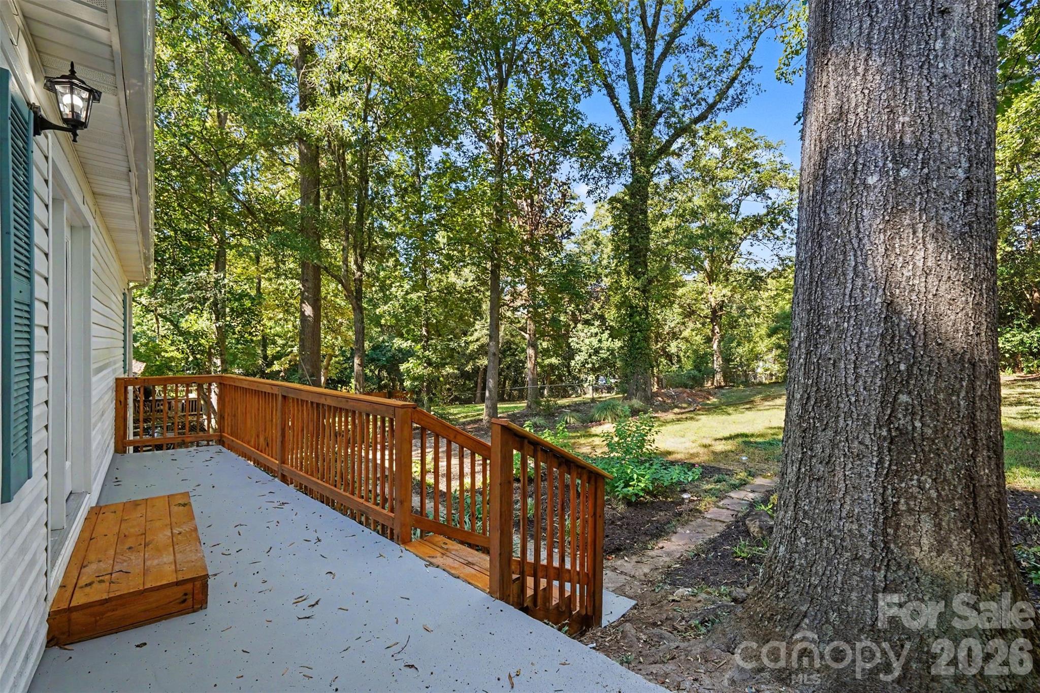110 Hillside Avenue Property Photo 29