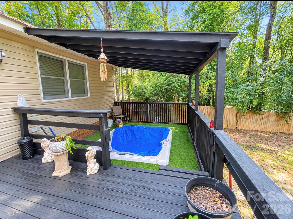 7332 Cedarbrook Drive Property Photo 19
