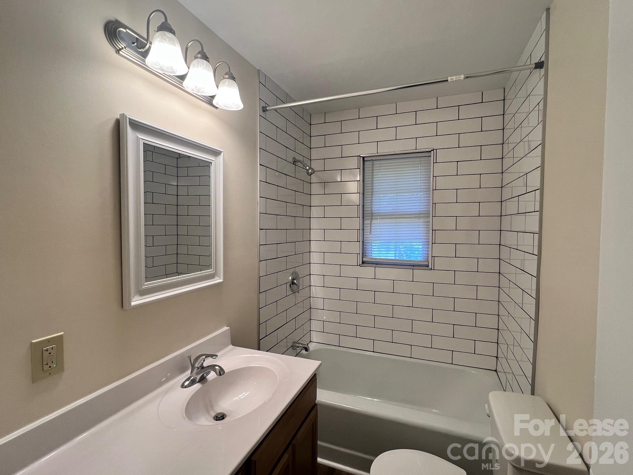11939 Field Street Property Photo 9