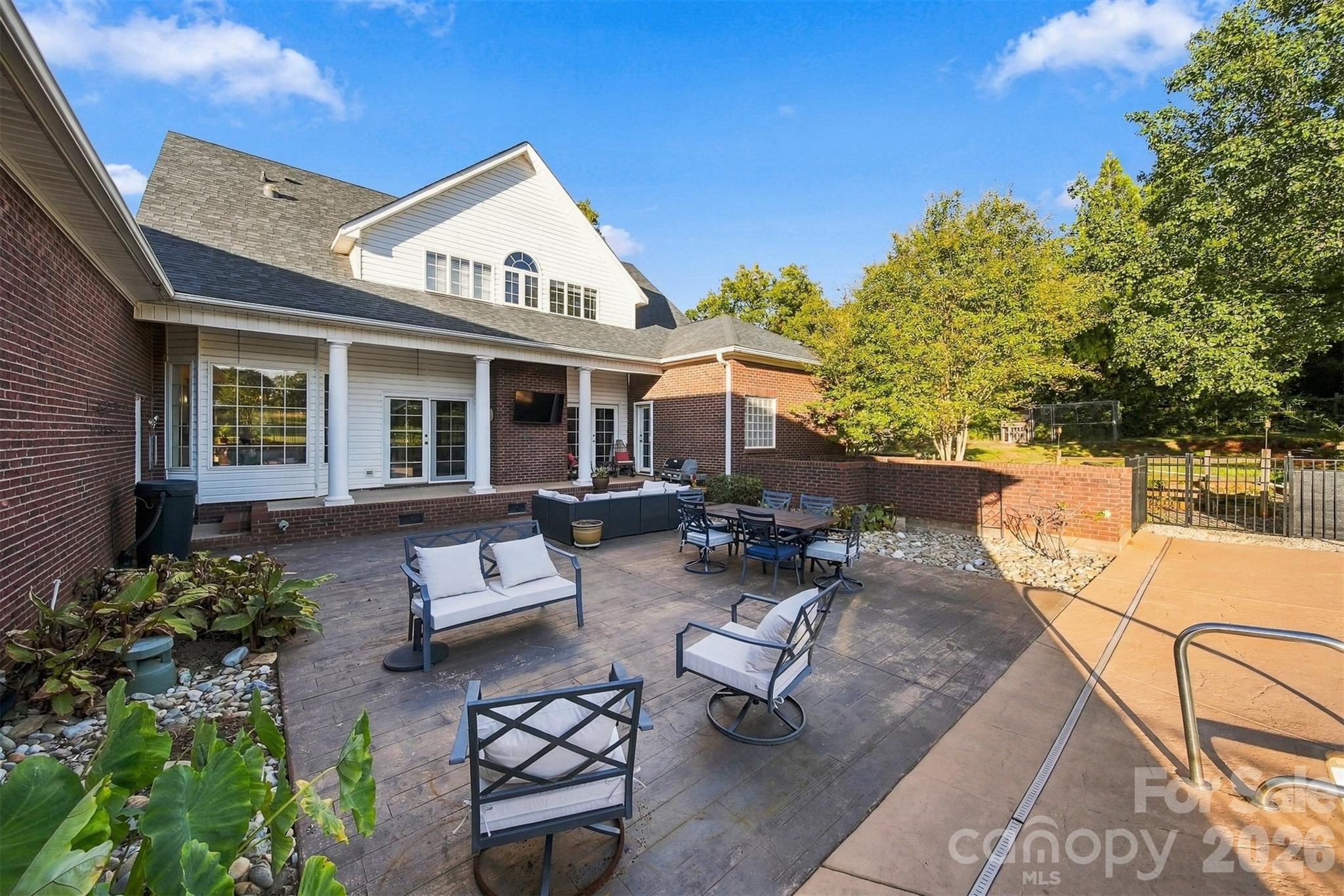 498 Johnson Dairy Road Property Photo 38