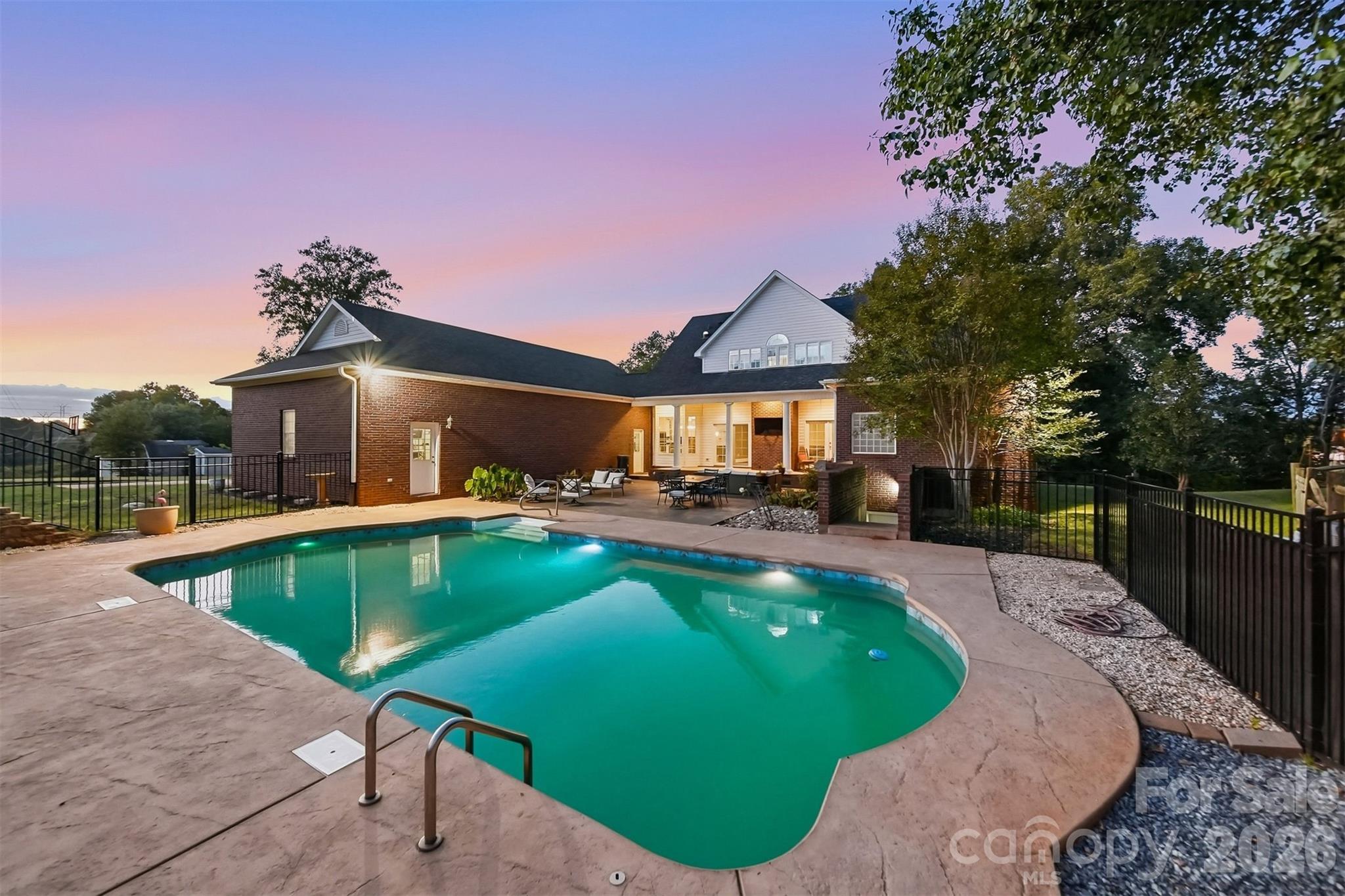 498 Johnson Dairy Road Property Photo 40