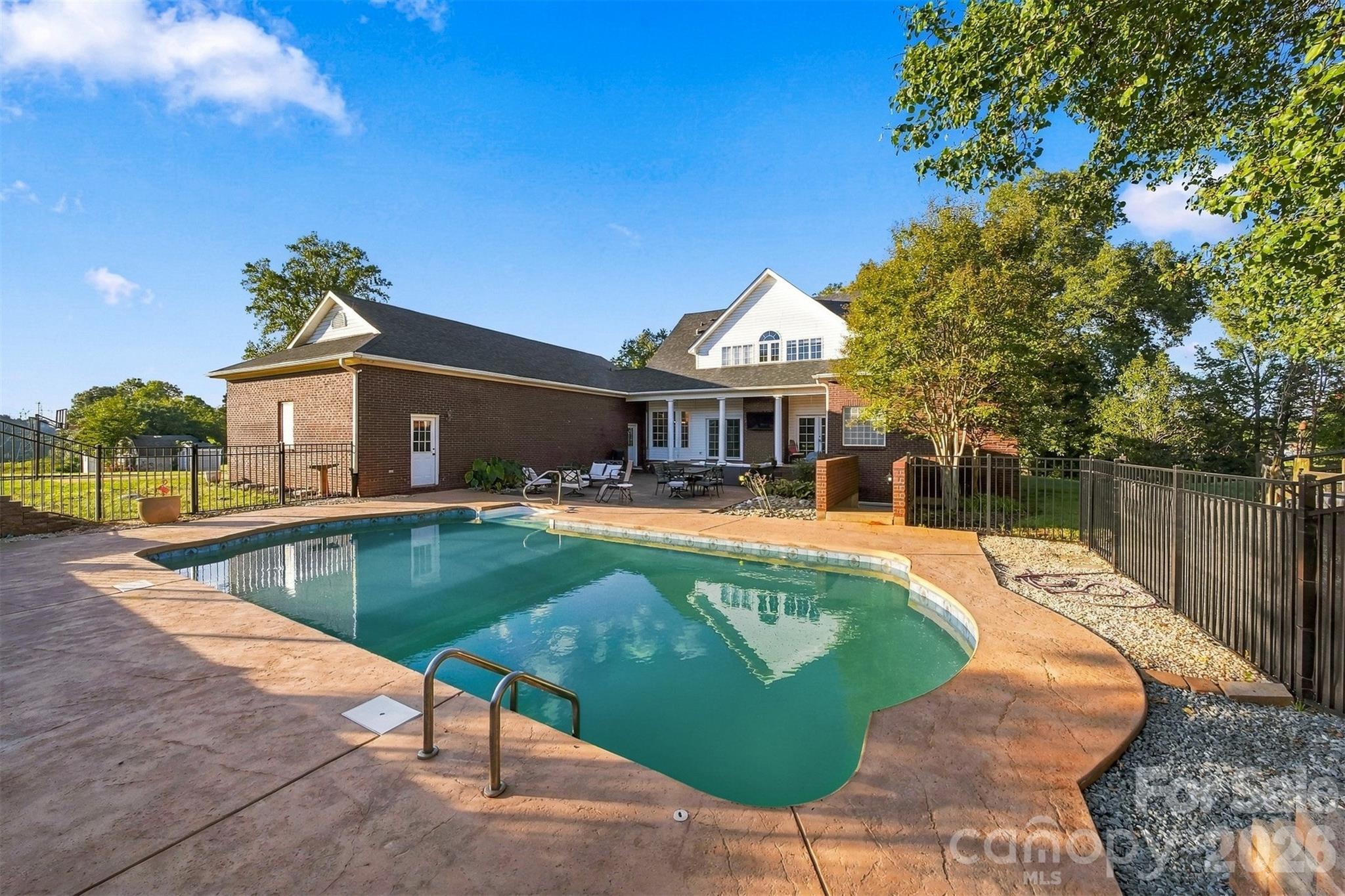 498 Johnson Dairy Road Property Photo 41