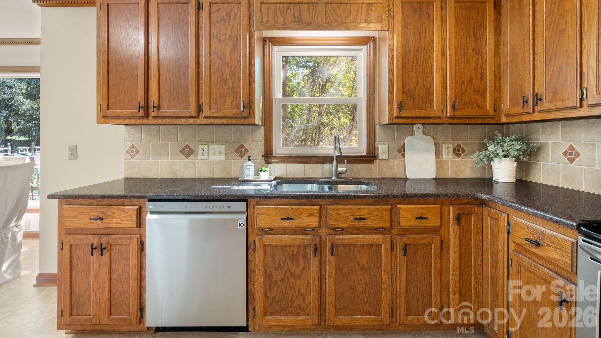 408 Baucom Deese Road Property Photo 11