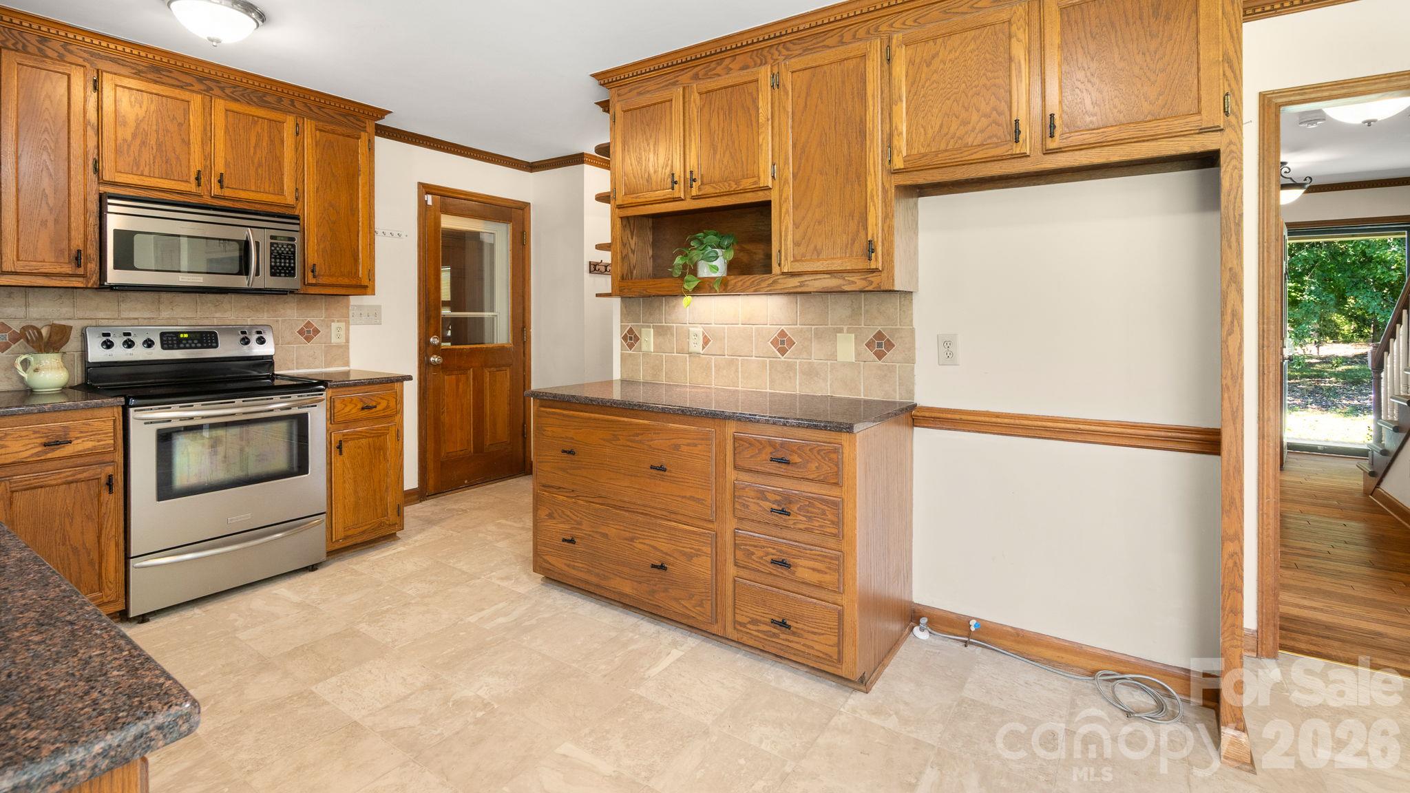 408 Baucom Deese Road Property Photo 12