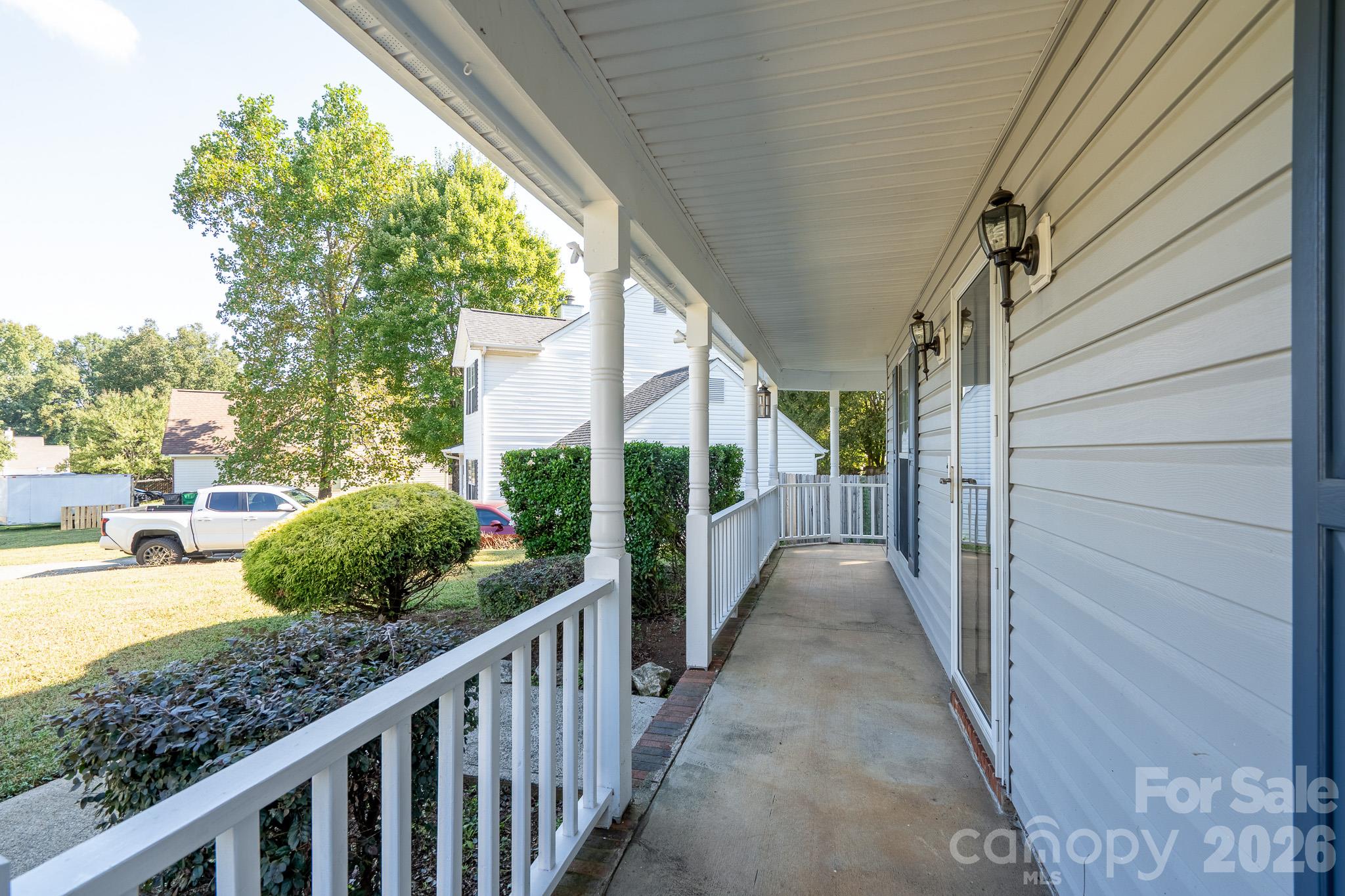 14200 Lavender Trace Court Property Photo 6