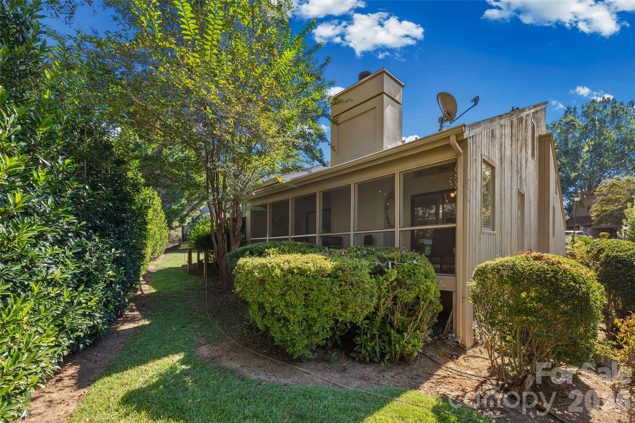 12 Marina Road Property Photo 22